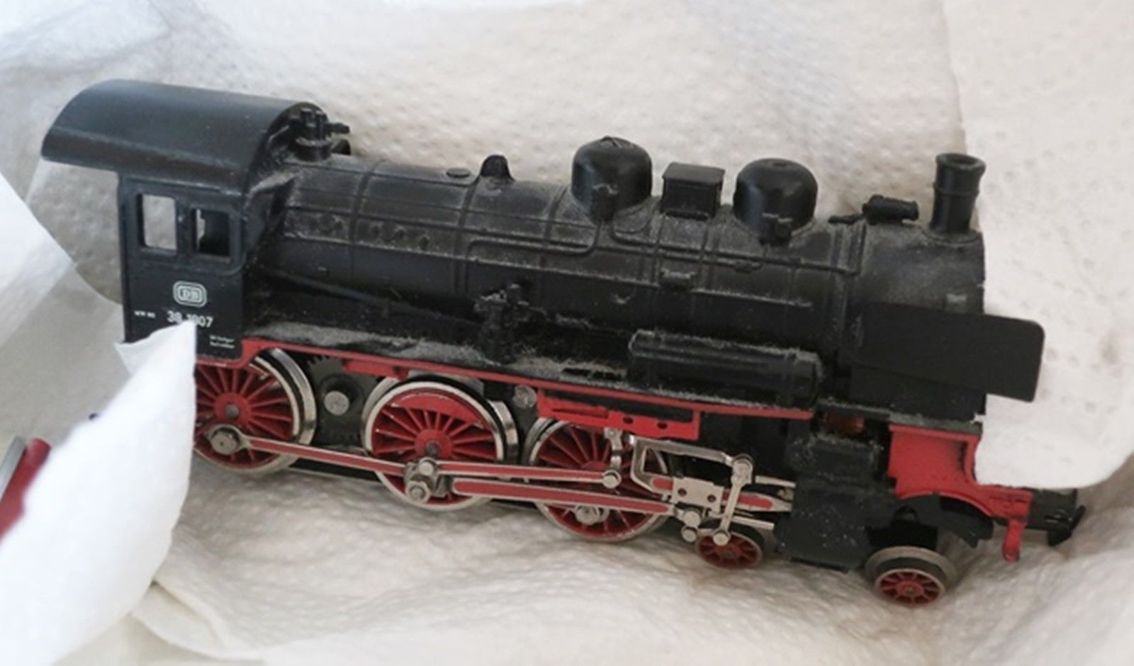 Null Märklin locomotive, model 3098, P8, gauge H0, with cardboard box