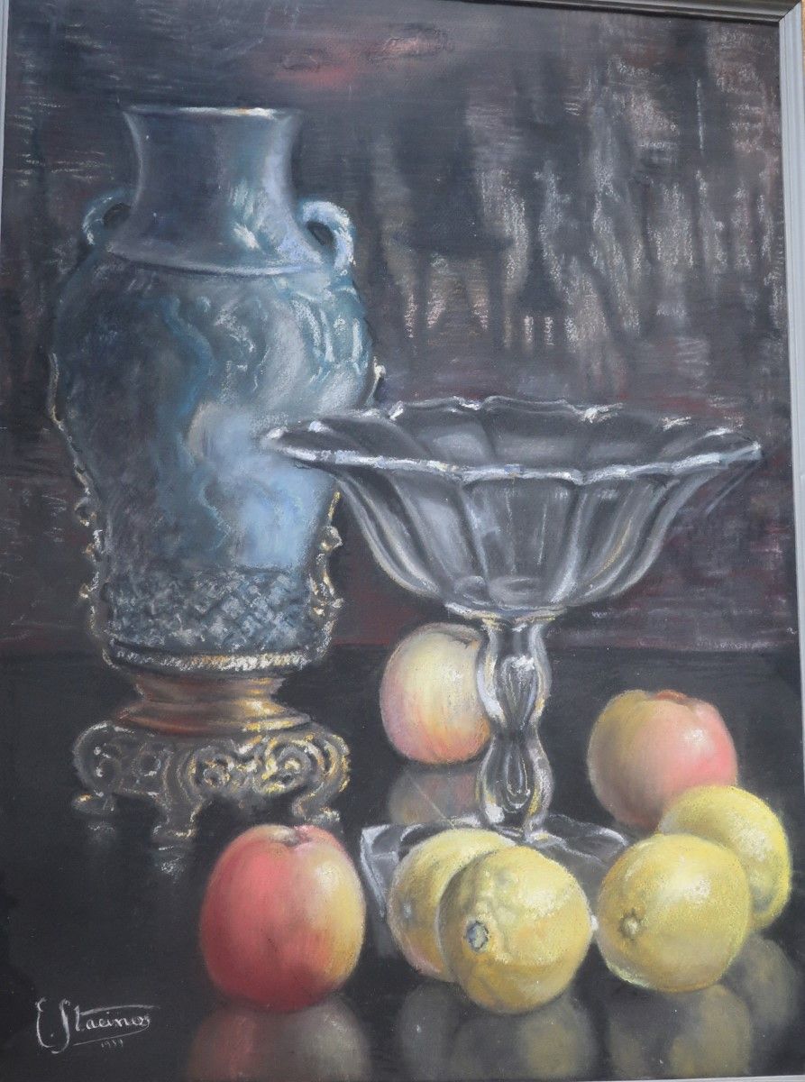 Null E.斯塔奇诺 "有手柄花瓶、脚碗和水果的静物"，粉彩画，1939 年，约 60x45 厘米，有签名和年代