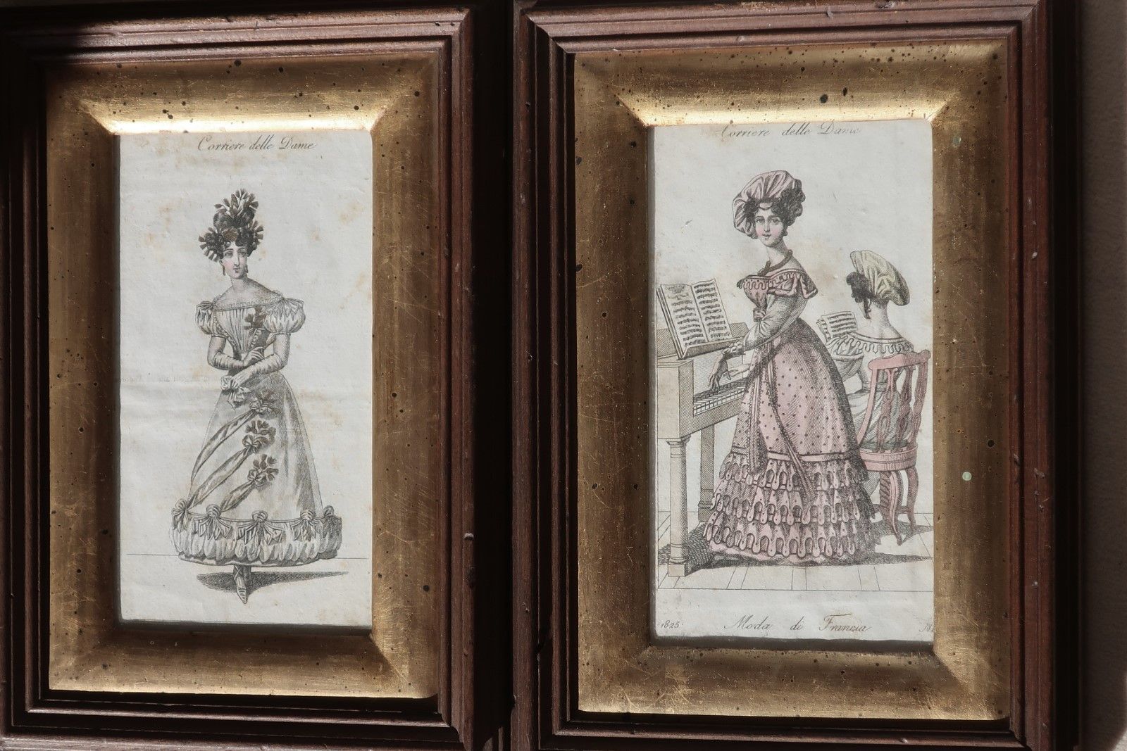 Null Mixed lot of 2 copper engravings "Mode", 1836, framed behind glass, togethe&hellip;