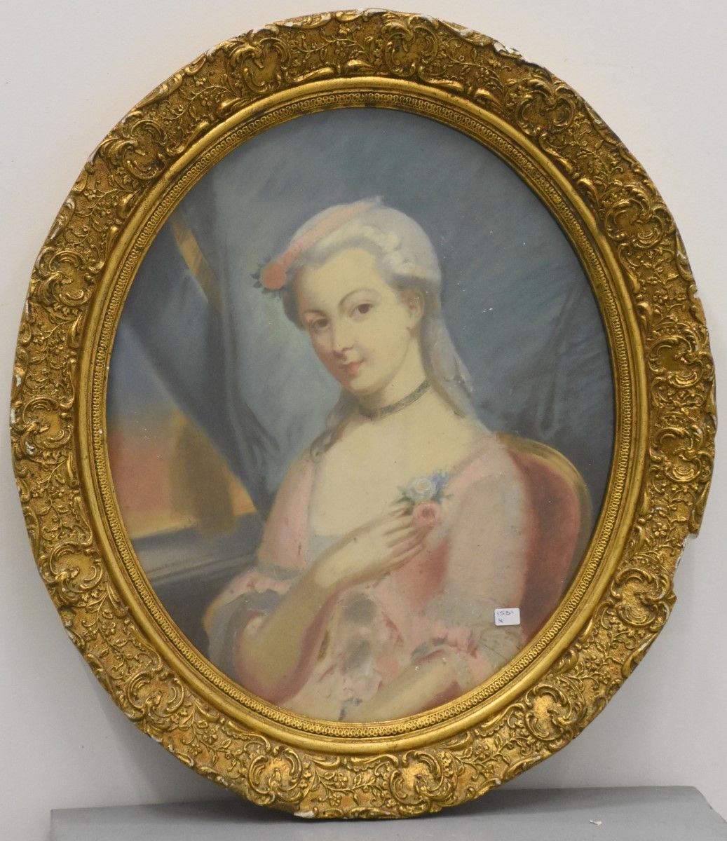 Null 女士肖像》，粉彩画，19 世纪，最大尺寸约 46x38,5cm，玻璃后装裱，镜框有凹凸不平