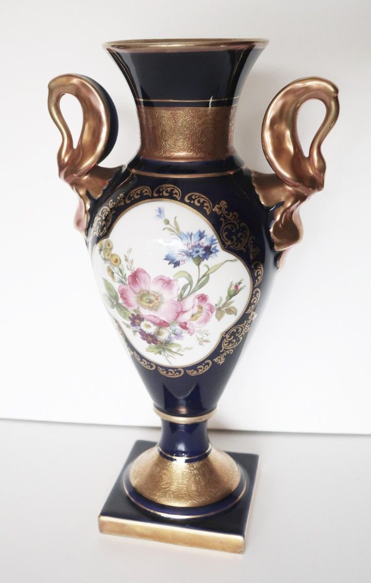 Null Vase decorated with swirls, Lindner porcelain, cobalt blue with floral pain&hellip;