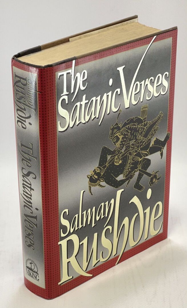 RUSHDIE. The Satanic Verses. RUSHDIE Salman. The Satanic Verses.

New York, Viki&hellip;