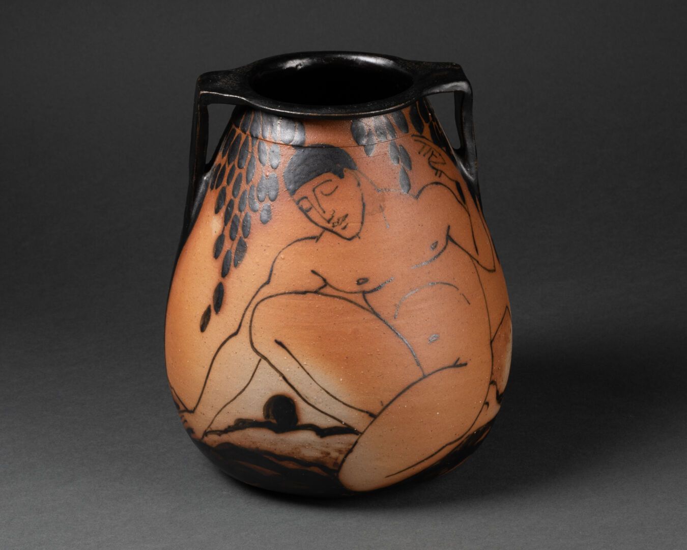 Pierre ALMES (1880-1944) à CIBOURE Bursiform vase with handles with archaic myth&hellip;