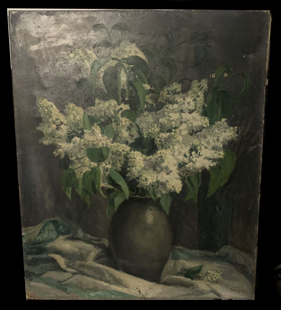 École du XXe siècle Vase fleuri posé sur une nappe 

Huile sur toile 

Signé en &hellip;