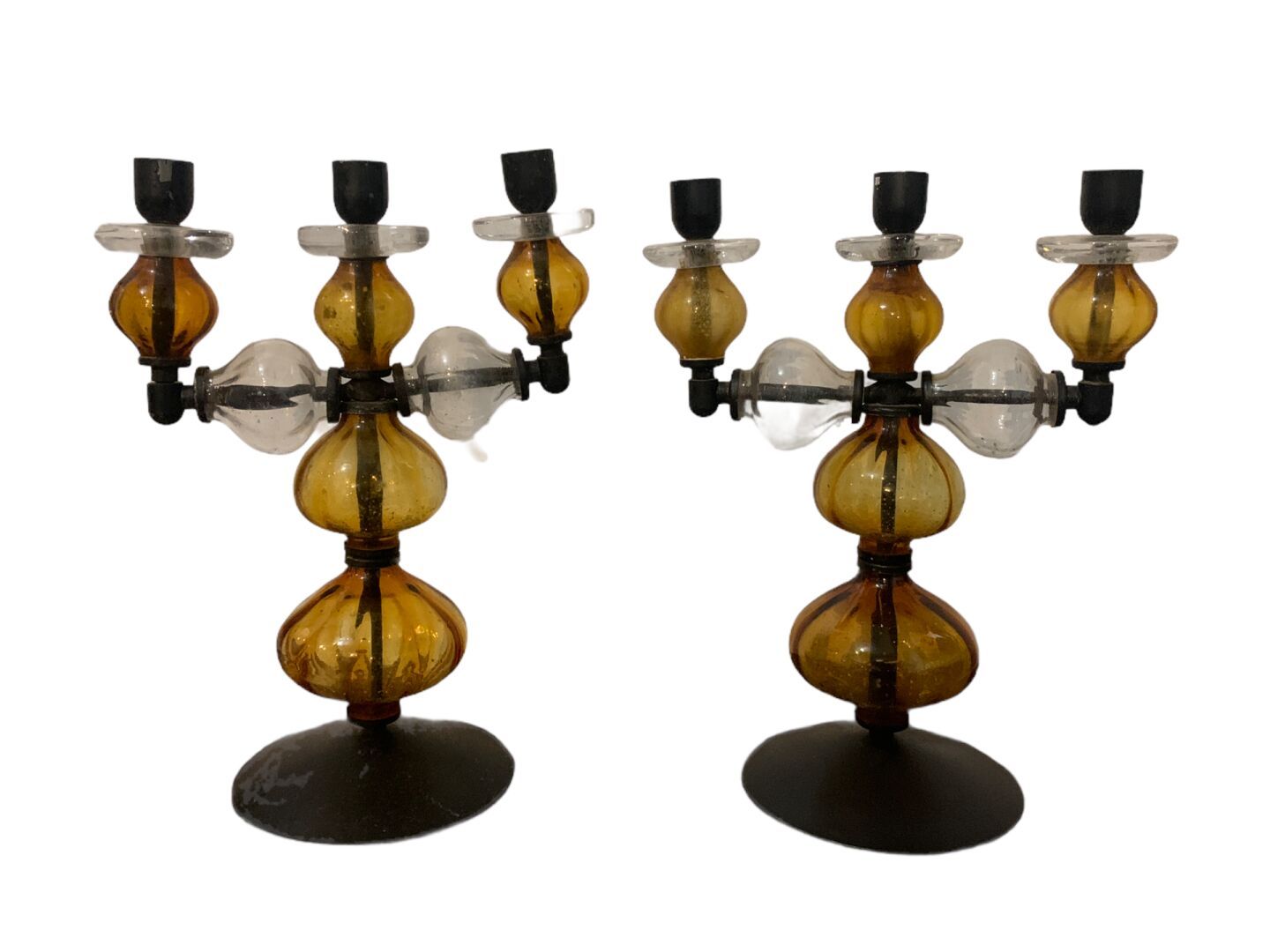 Erik Hoglund (1932-1998) Paire de chandeliers à trois bras de lumières 

Métal e&hellip;