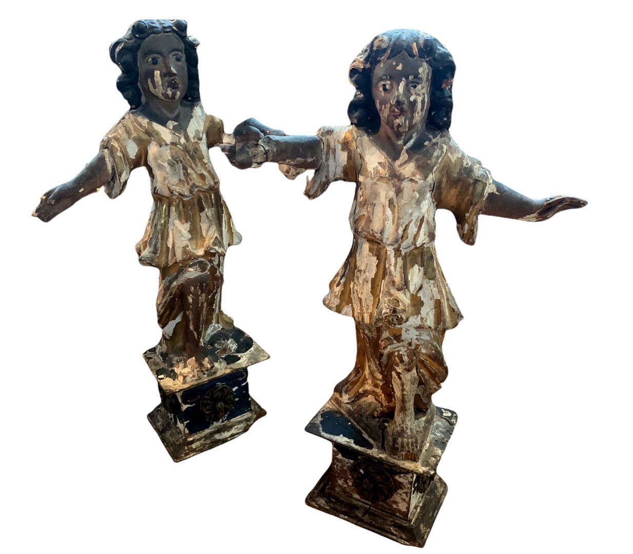 Null Paire de figures PORTE-TORCHERES

Bois sculpté et polychromé

XVIIème siècl&hellip;