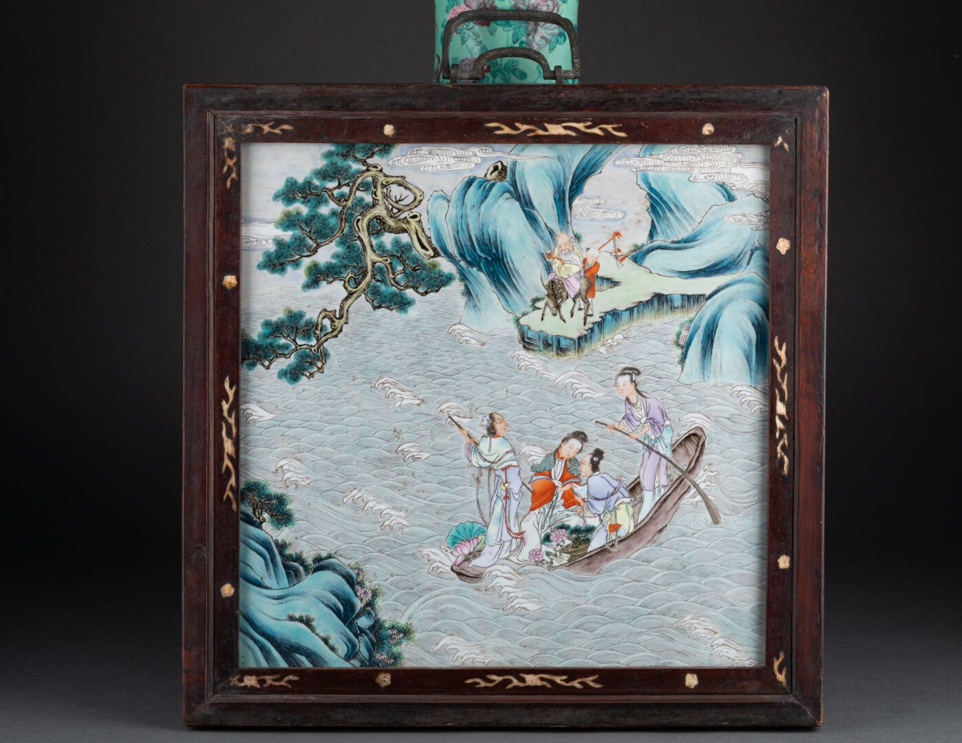 CHINE - Epoque QIANLONG (1735-1796) PLAQUE carrée à décor d'une scène de l'histo&hellip;