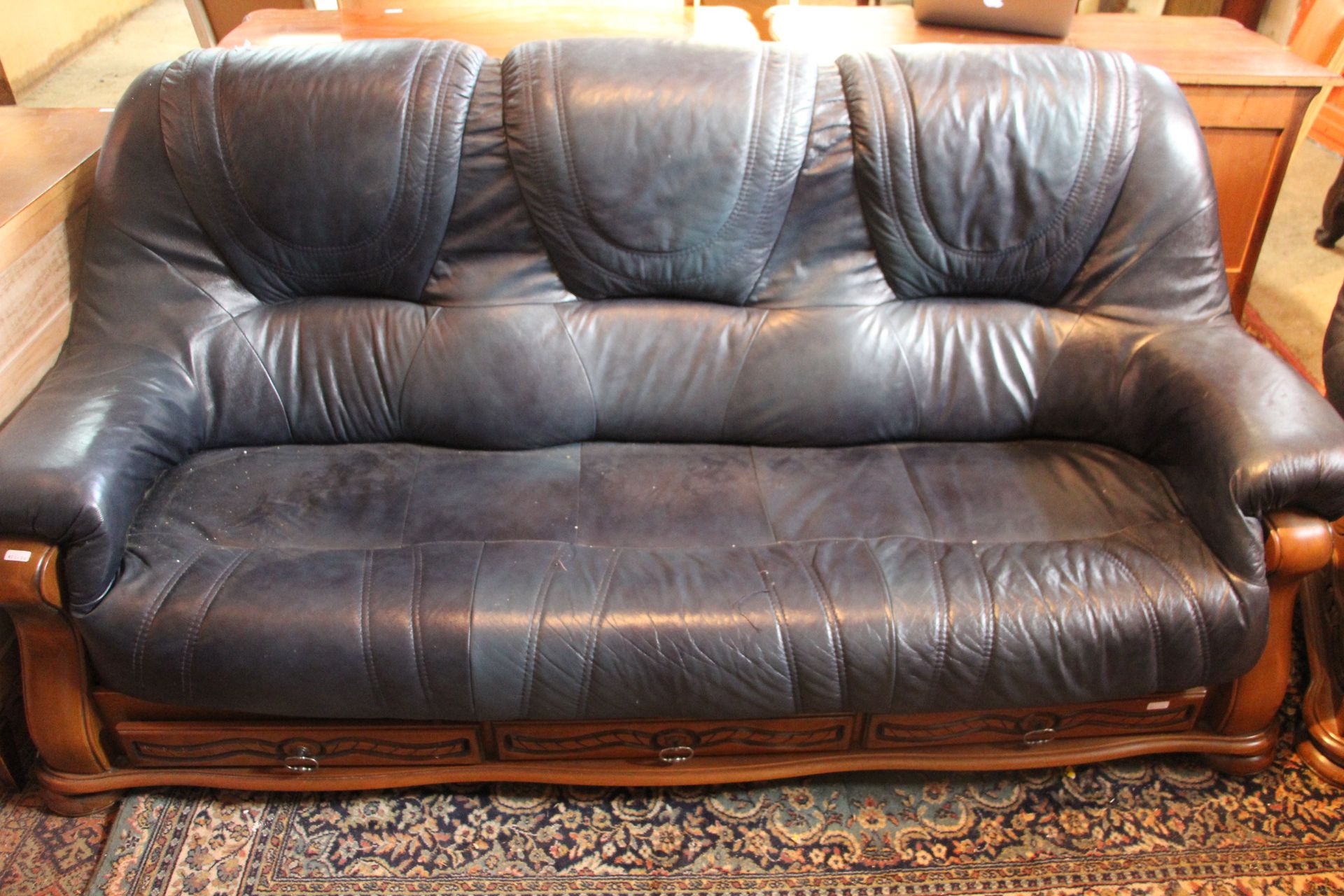 Null Leather lounge (one sofa and two armchairs) - H100cm x W210cm x D90cm