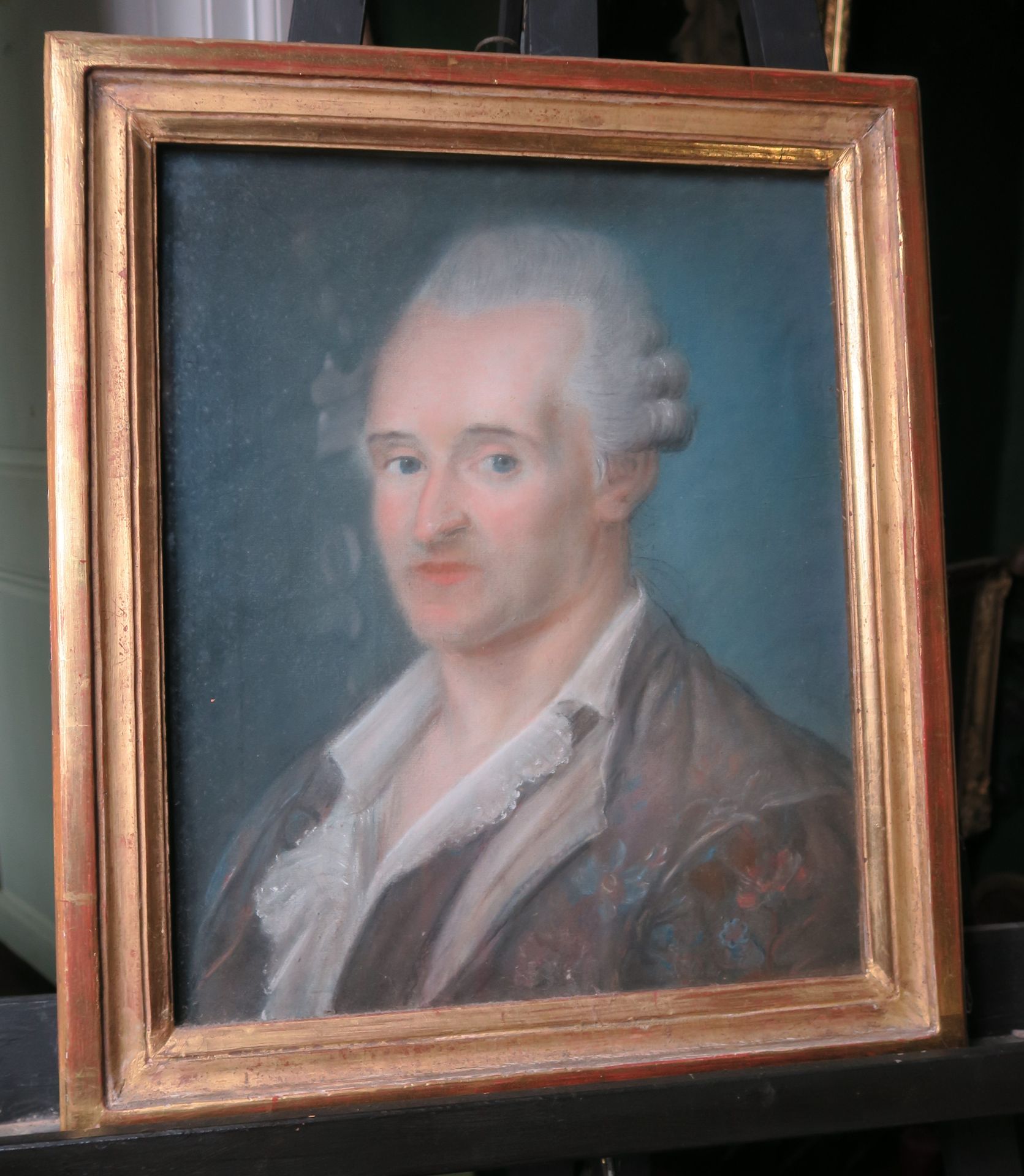 Null Scuola del XVIII secolo
Ritratto di uomo con colletto aperto
Pastello su ca&hellip;