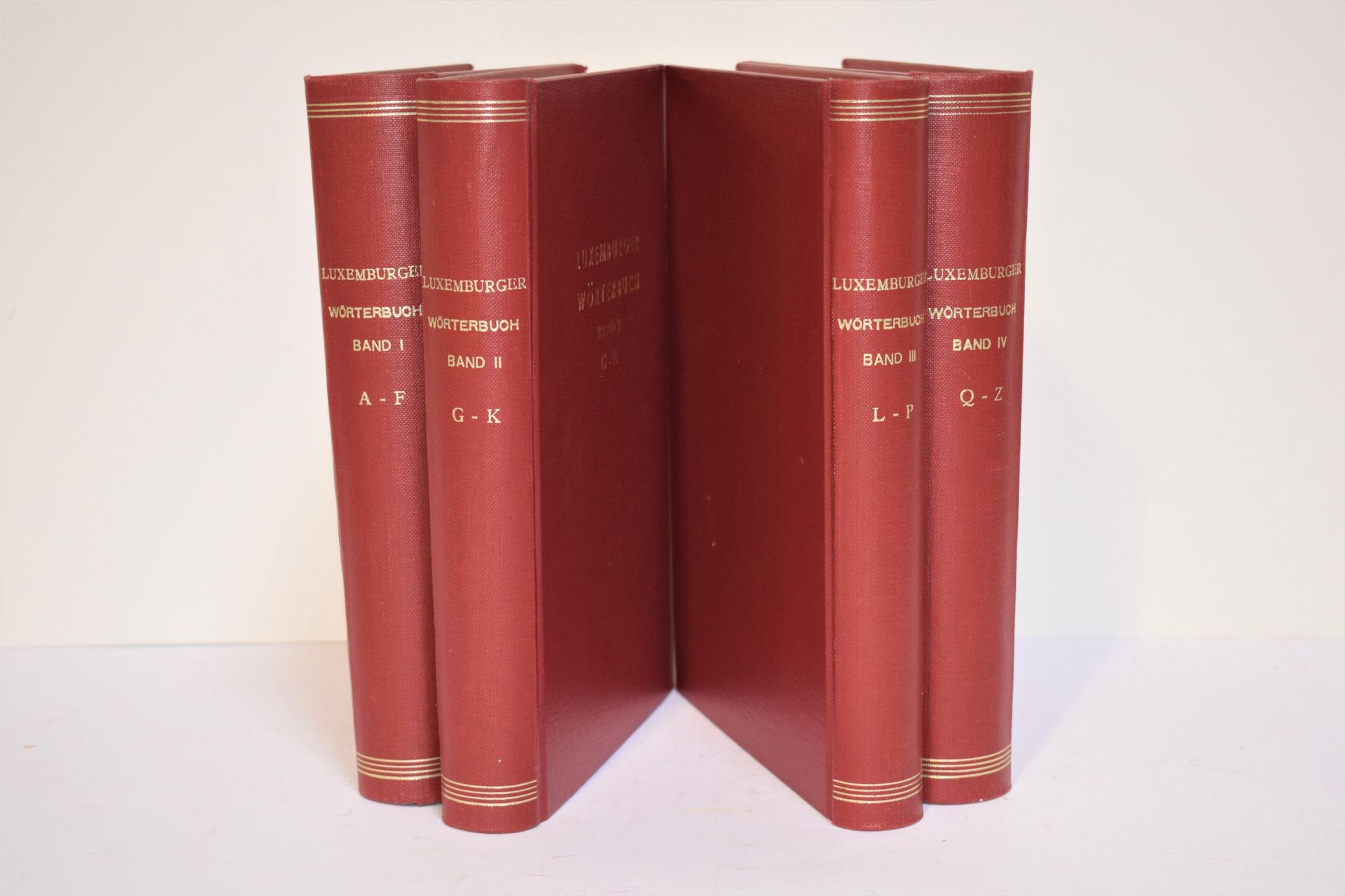 Null (Wörterbuch) Wörterbuch in 4 Bänden (Band I A-F, Band II G-K, Band III L-P &hellip;