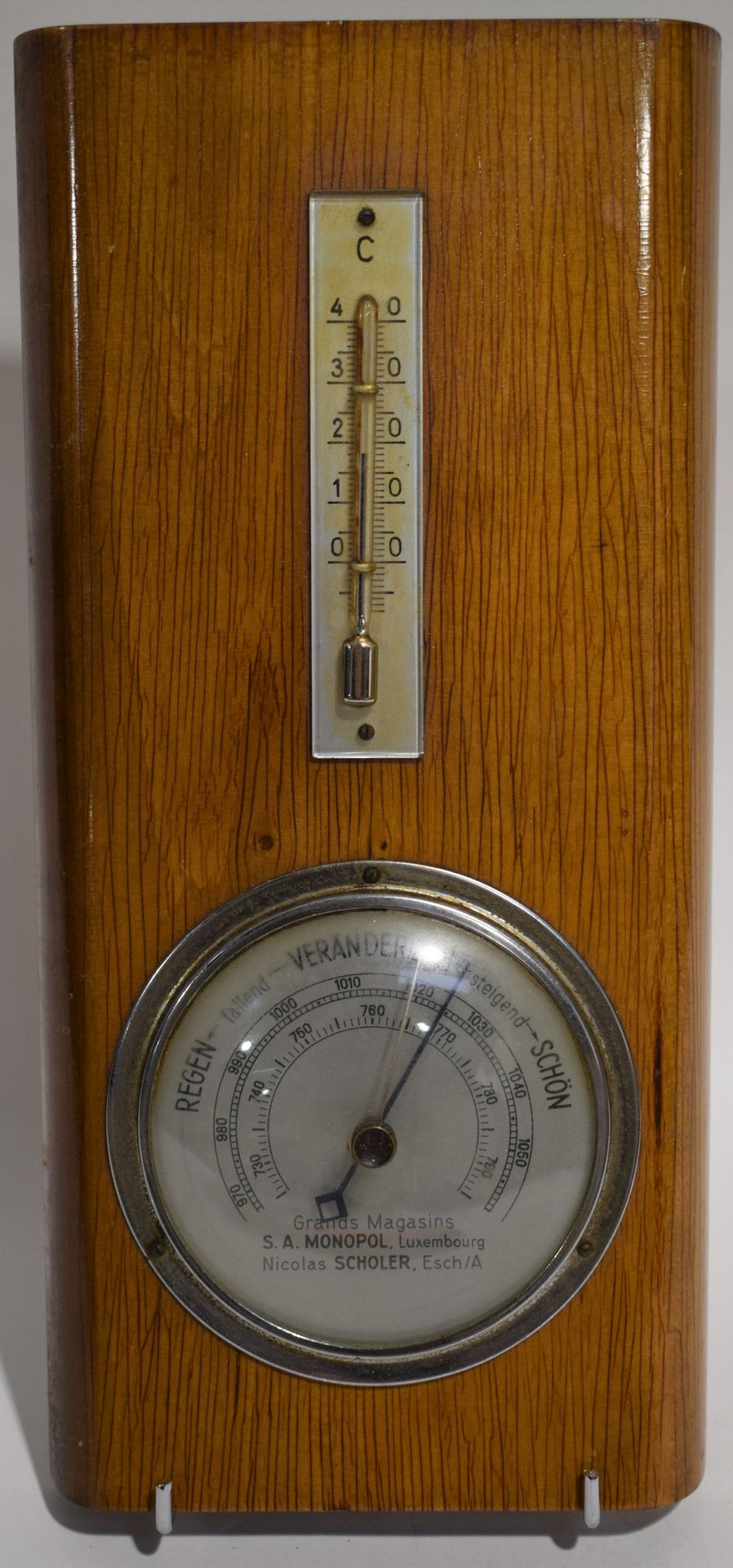 Null Baromètre et thermomètre (verre gradué avec fêle) des "Grands Magasins S.A.&hellip;