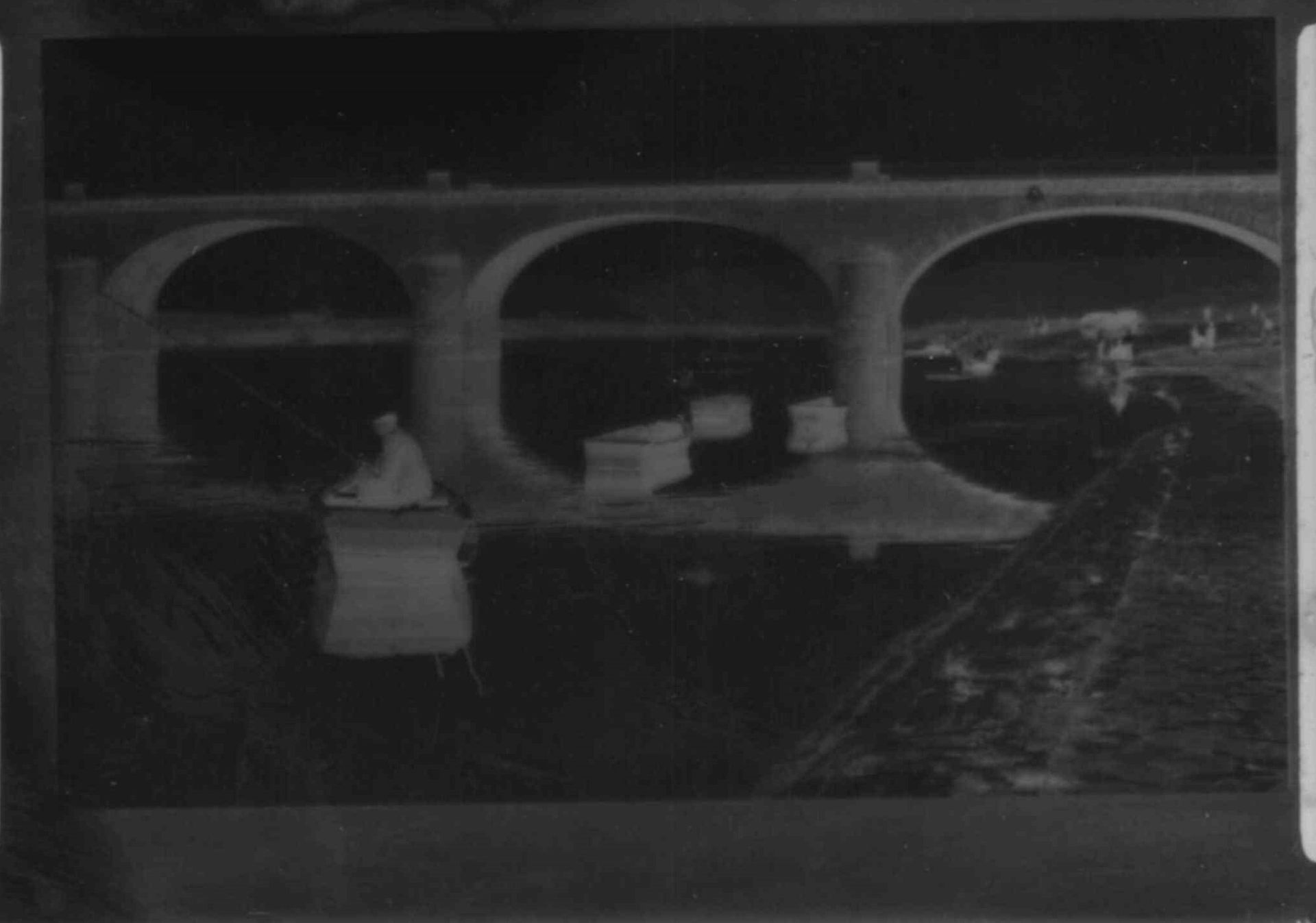 (PLAQUE DE VERRE) Photographie sur plaque de verre, Pont de Remich avec barques &hellip;