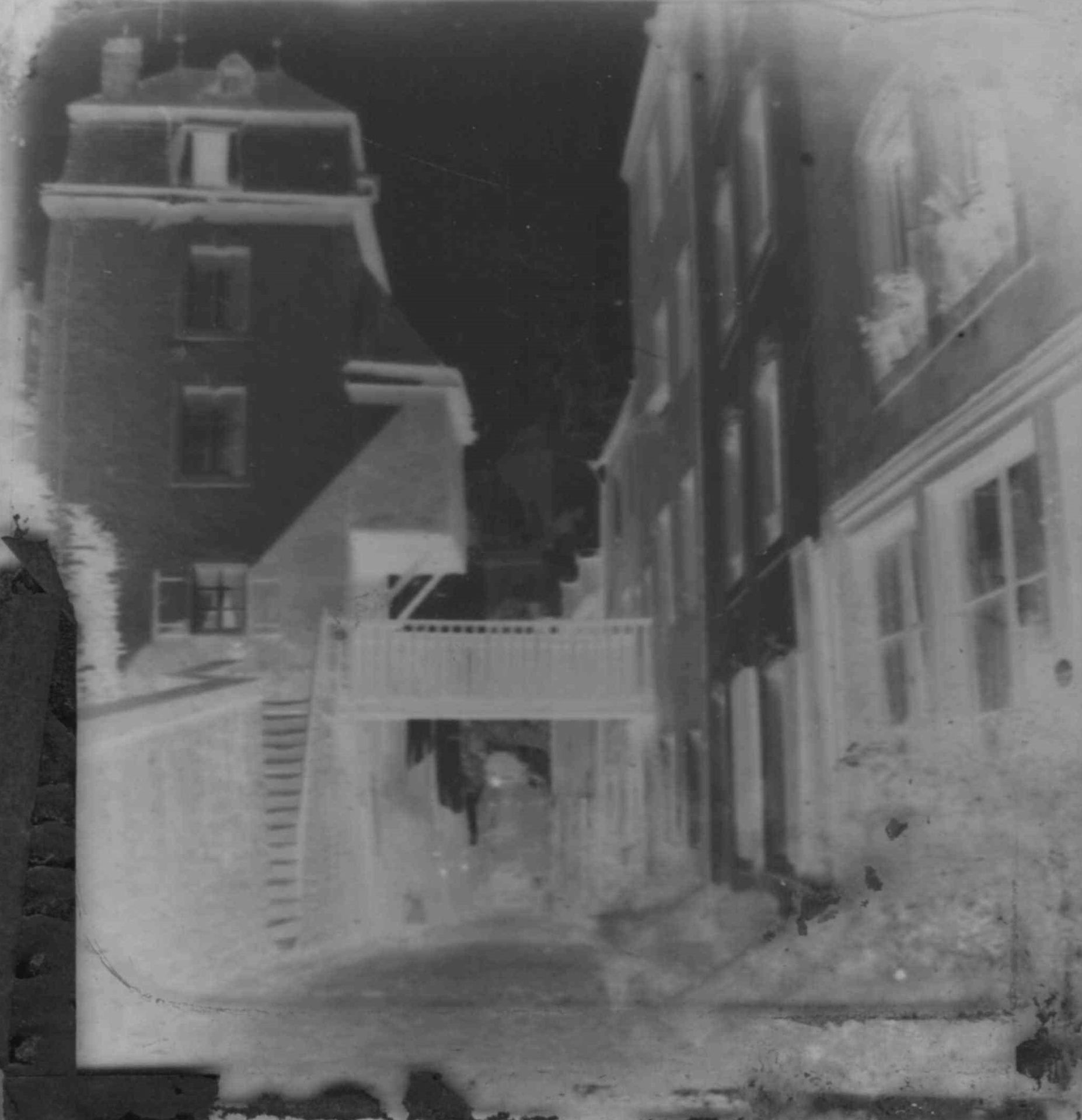 Null (GLASS PLATE) Glass plate photograph of Wiltheim Street, late 19th century,&hellip;