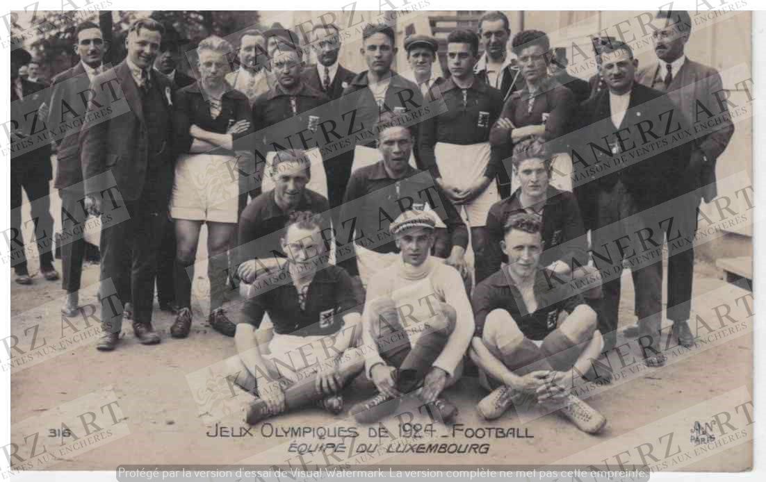 Null (体育/足球）卢森堡足球队在1924年奥林匹克运动会上的照片卡