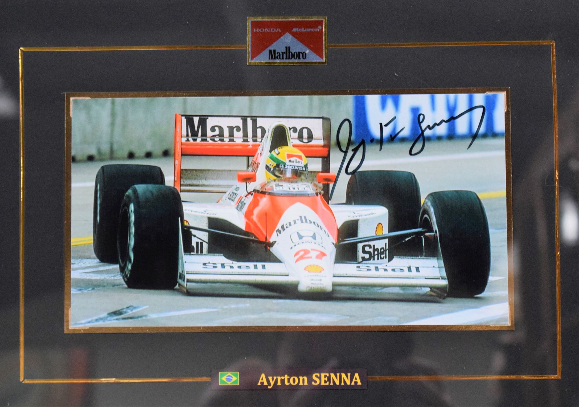 Null (SPORT/PHOTOGRAPHY) Ayrton SEENA : original signed color photograph on boar&hellip;