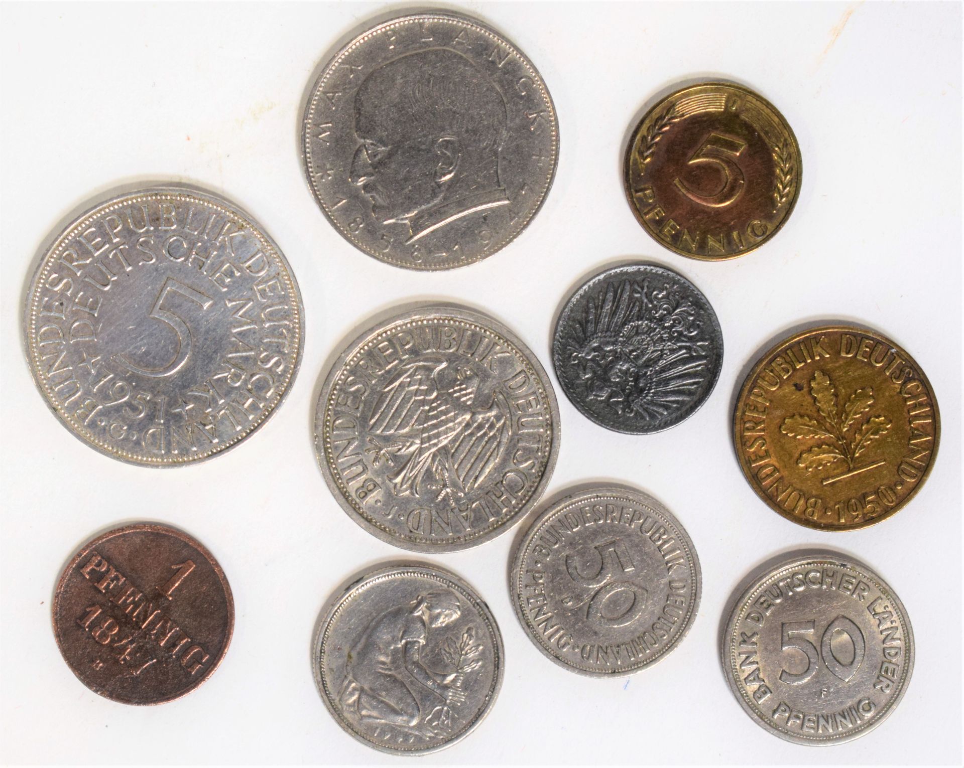 Null (NUMISMATICA) GERMANIA: 1. 1 Pfennig di rame Ernst August Hanover 1847, 2. &hellip;