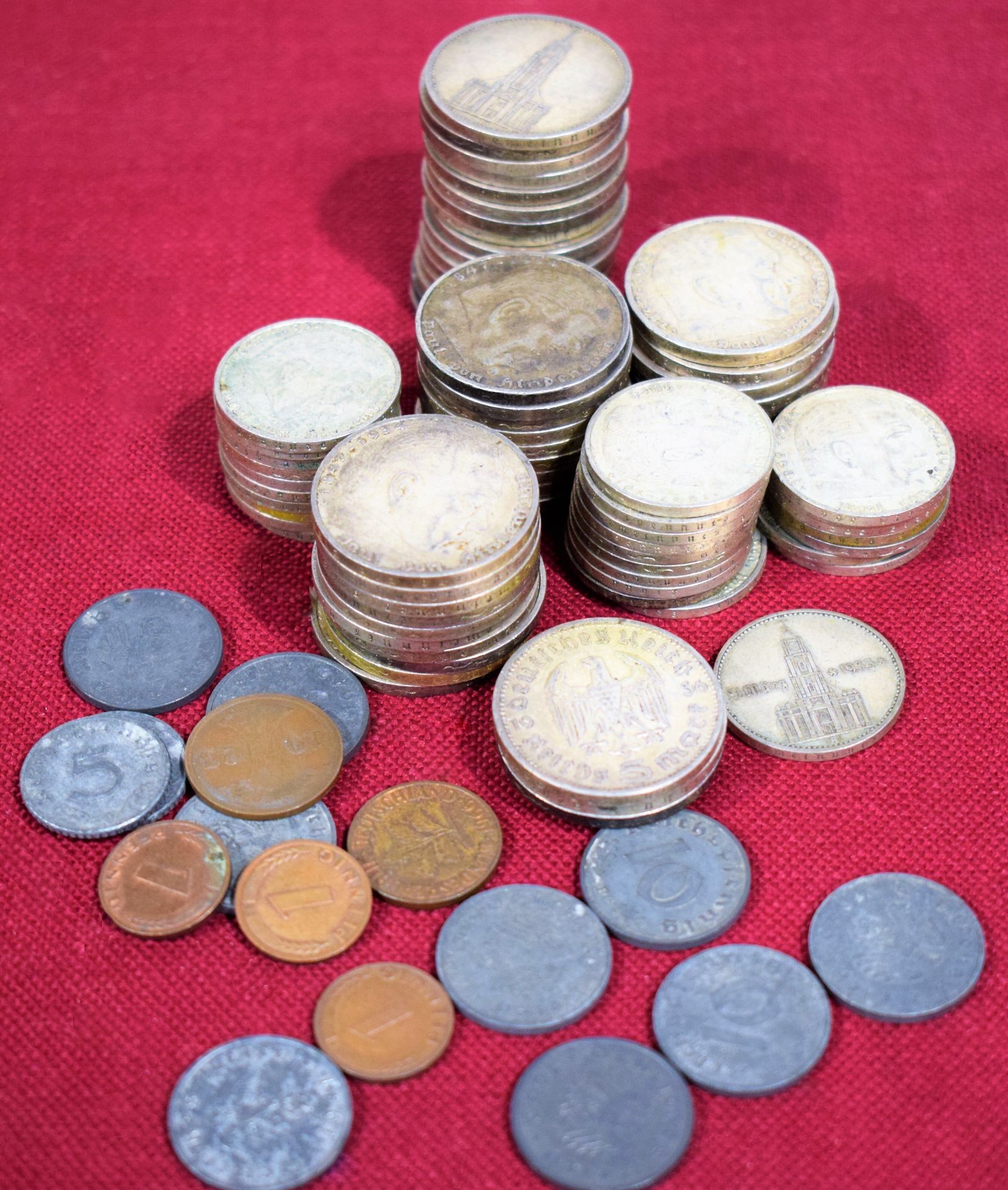 Null (NUMISMATICS)一套德国银币，1933-1938年期间：1.16 x 5帝国马克波茨坦驻军教堂，2.34 x 5帝国马克保罗-冯-兴登堡，3&hellip;