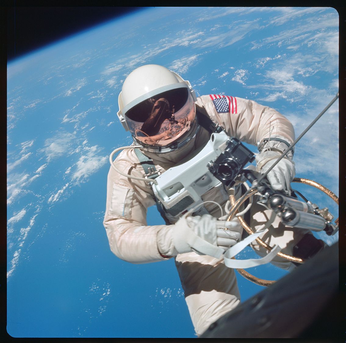 Null (NASA. FORMATO GRANDE. GEMINI-4. EVA. H WHITE II) Storica missione Gemini 4&hellip;