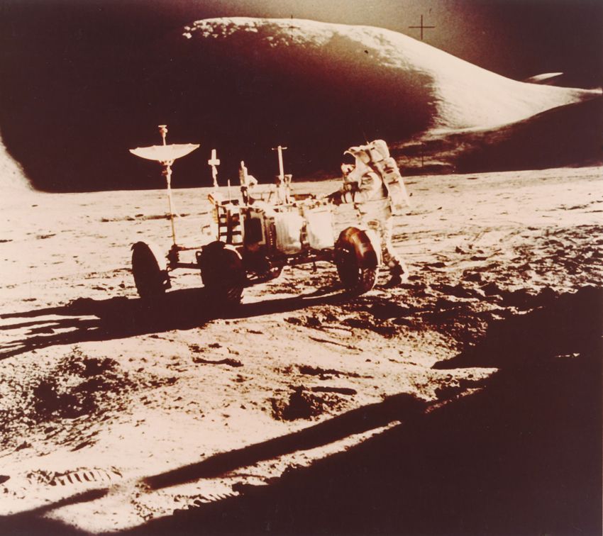 Null (NASA. MOON. APOLLO 15. IRWIN) James Irwin and the Rover in front of Mount &hellip;