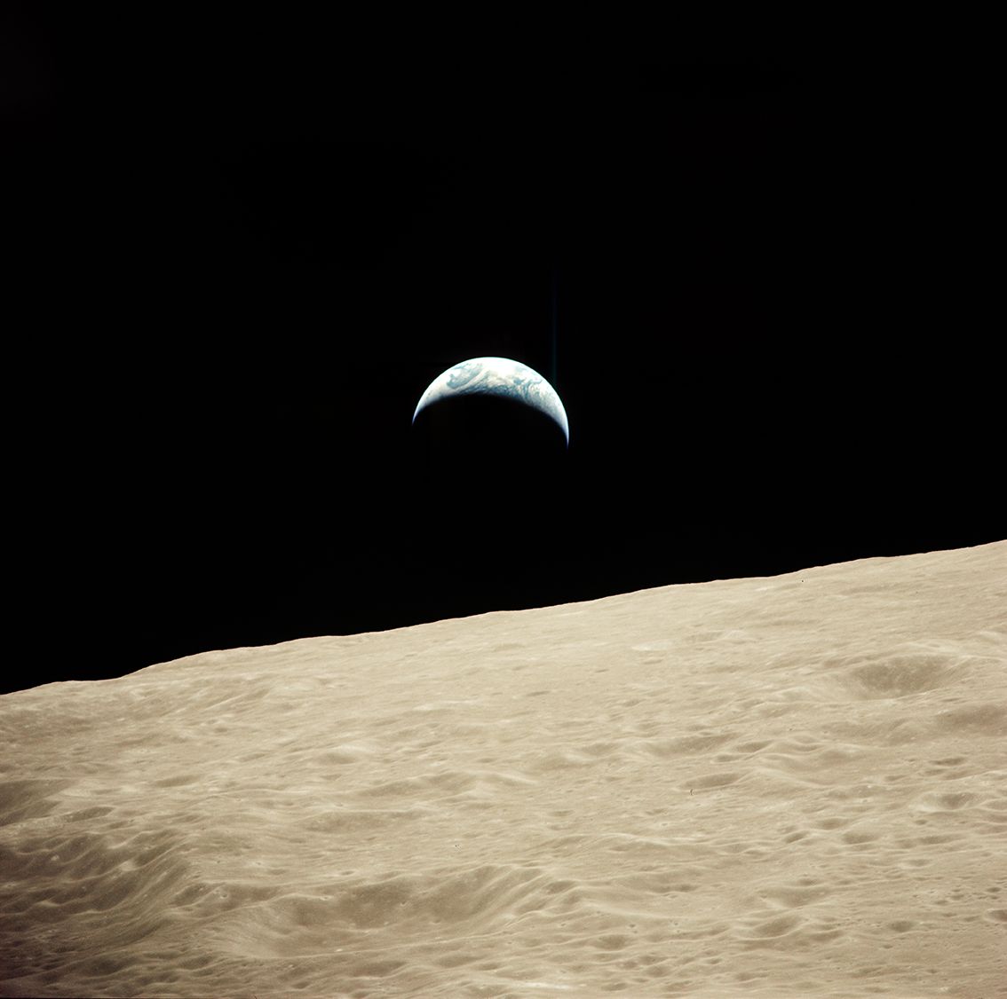 Null (NASA. RARE. GRAND FORMAT. LEVER DE TERRE. APOLLO 17 ) Mission Apollo 17. S&hellip;