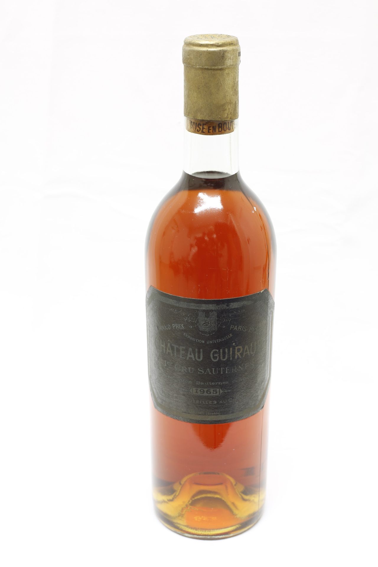 Null (SAUTERNES) Set of 2 bottles of Château GUIRAUD, Vintage 1965, Appellation &hellip;