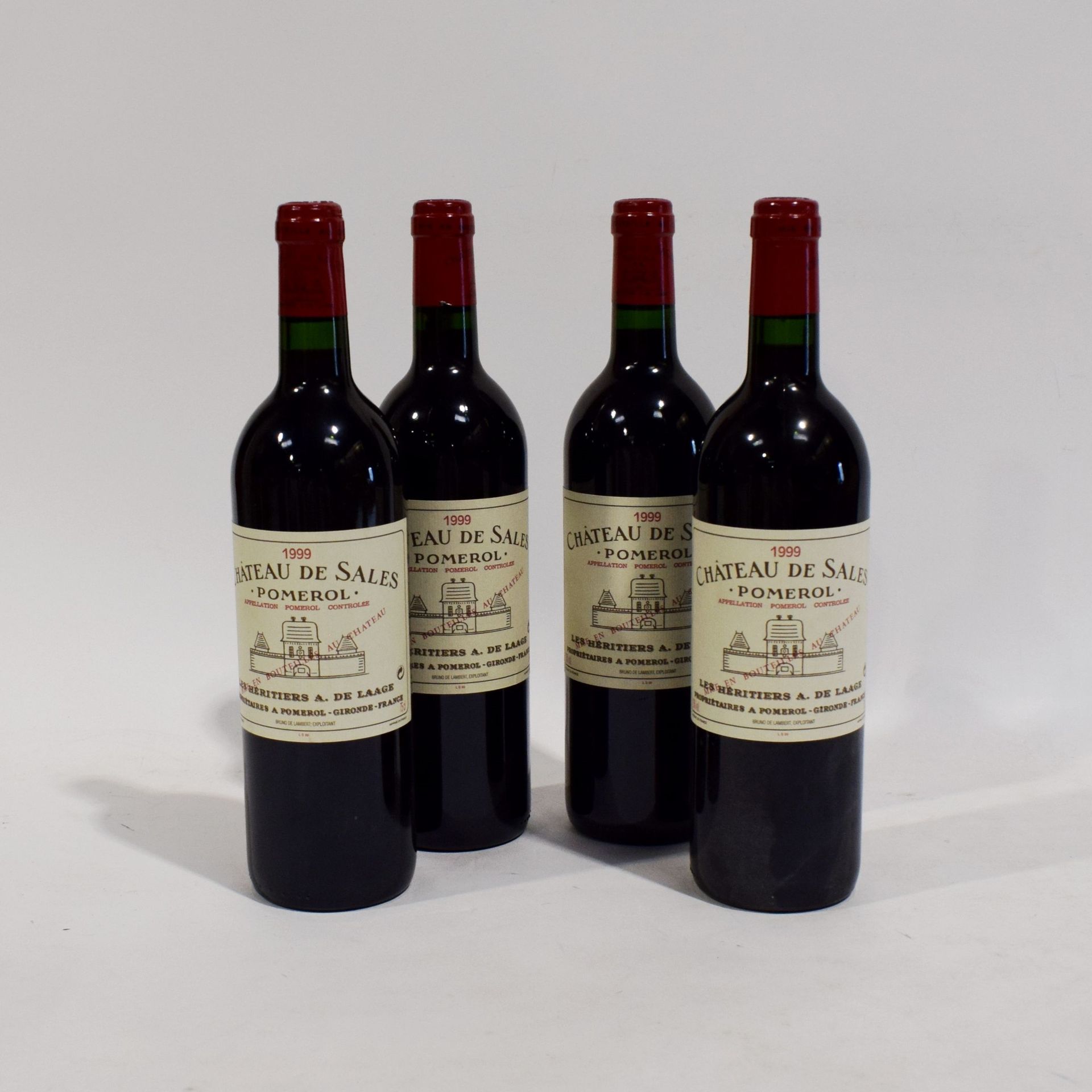 Null (POMEROL)一套4瓶Château de SALES, Appellation Pomerol Rouge, Vintage 1999, 良好水&hellip;