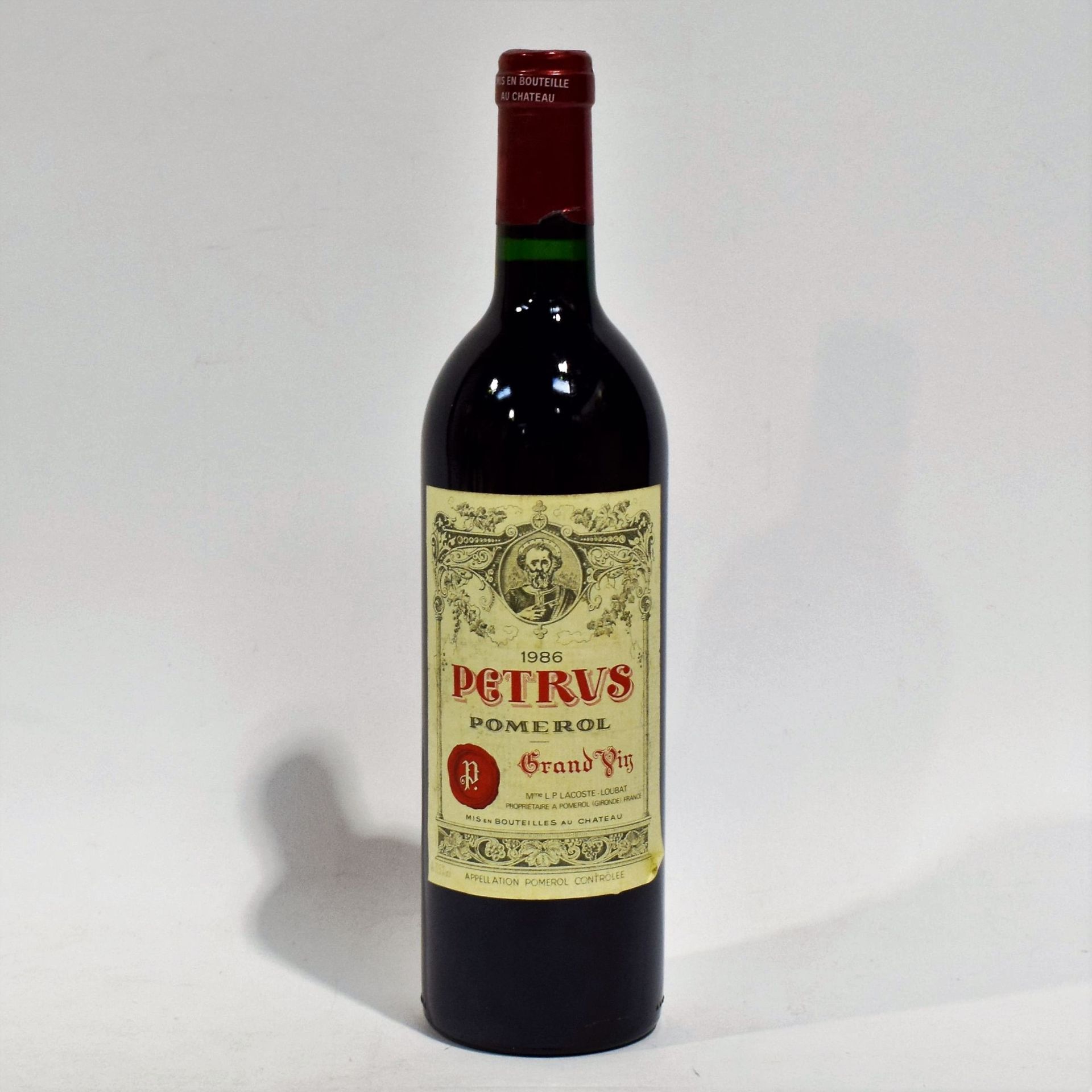 Null (PETRUS) Bottle of Château PETRUS, POMEROL, Red, good level