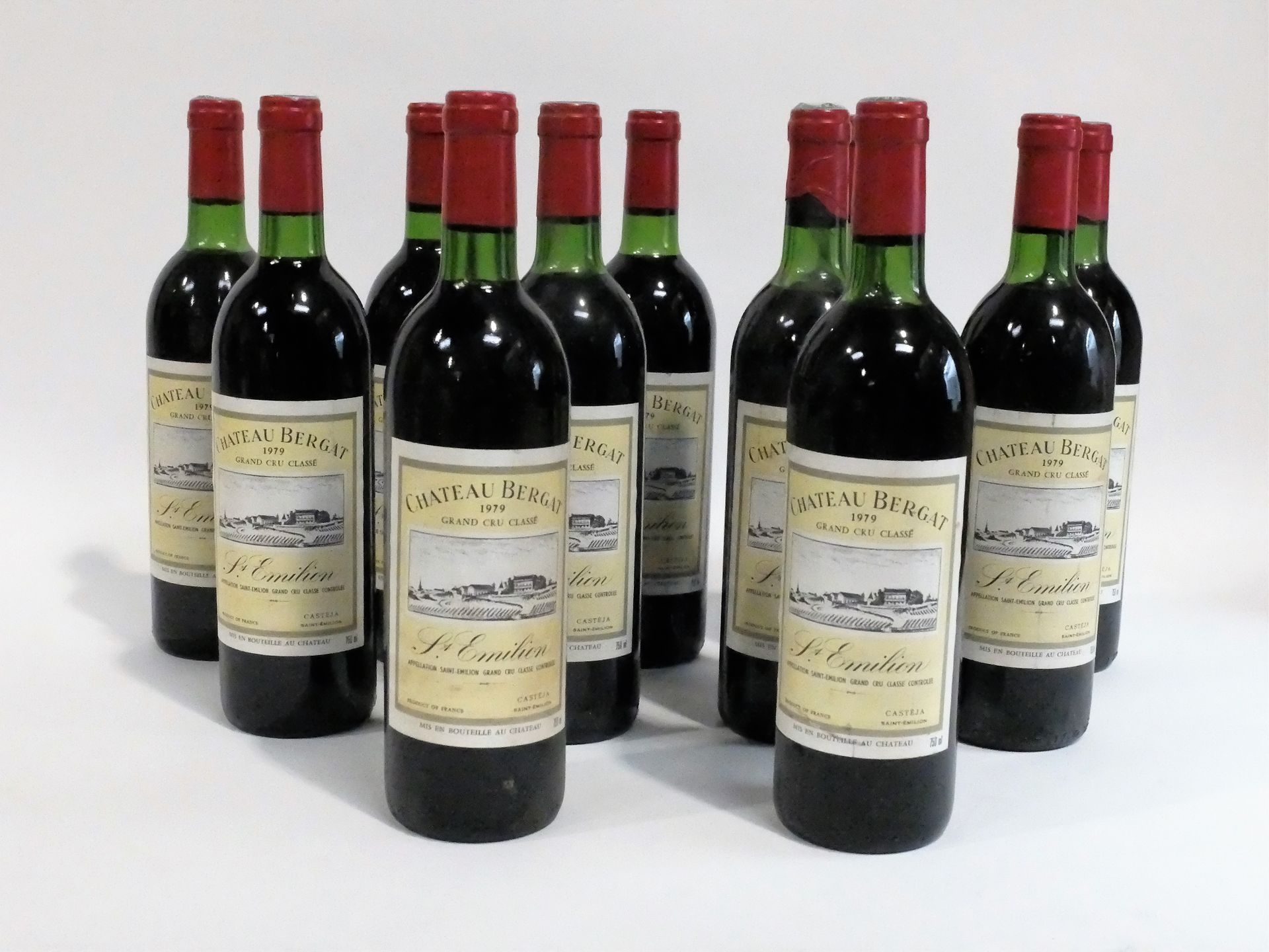 Null (SAINT-ÉMILION) Ensemble de 11 bouteilles du Château BERGAT, Grand Cru Clas&hellip;