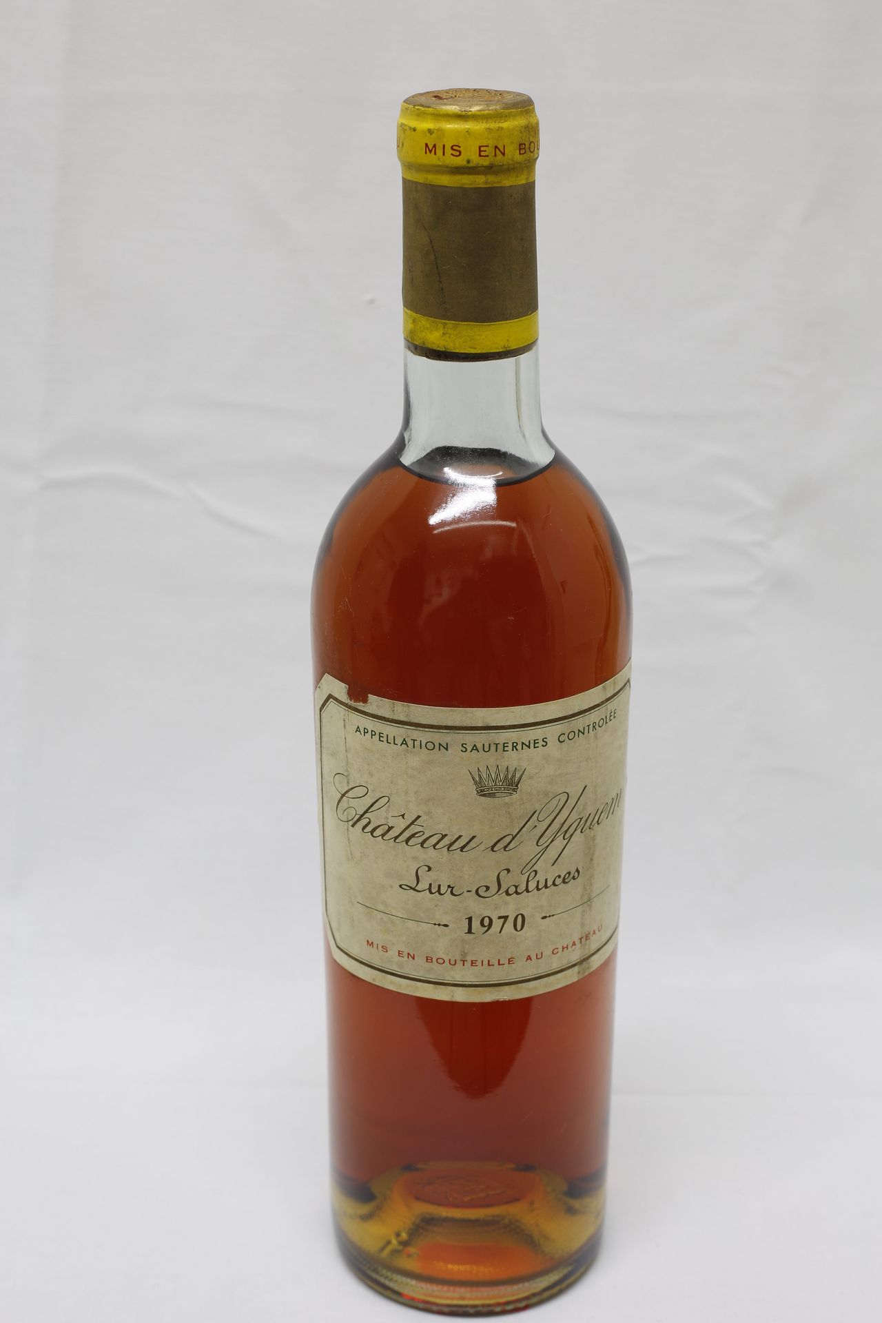 Null (SAUTERNES) Bottiglia di Château YQUEM, Marquis de Lur-Saluces, Vintage 197&hellip;