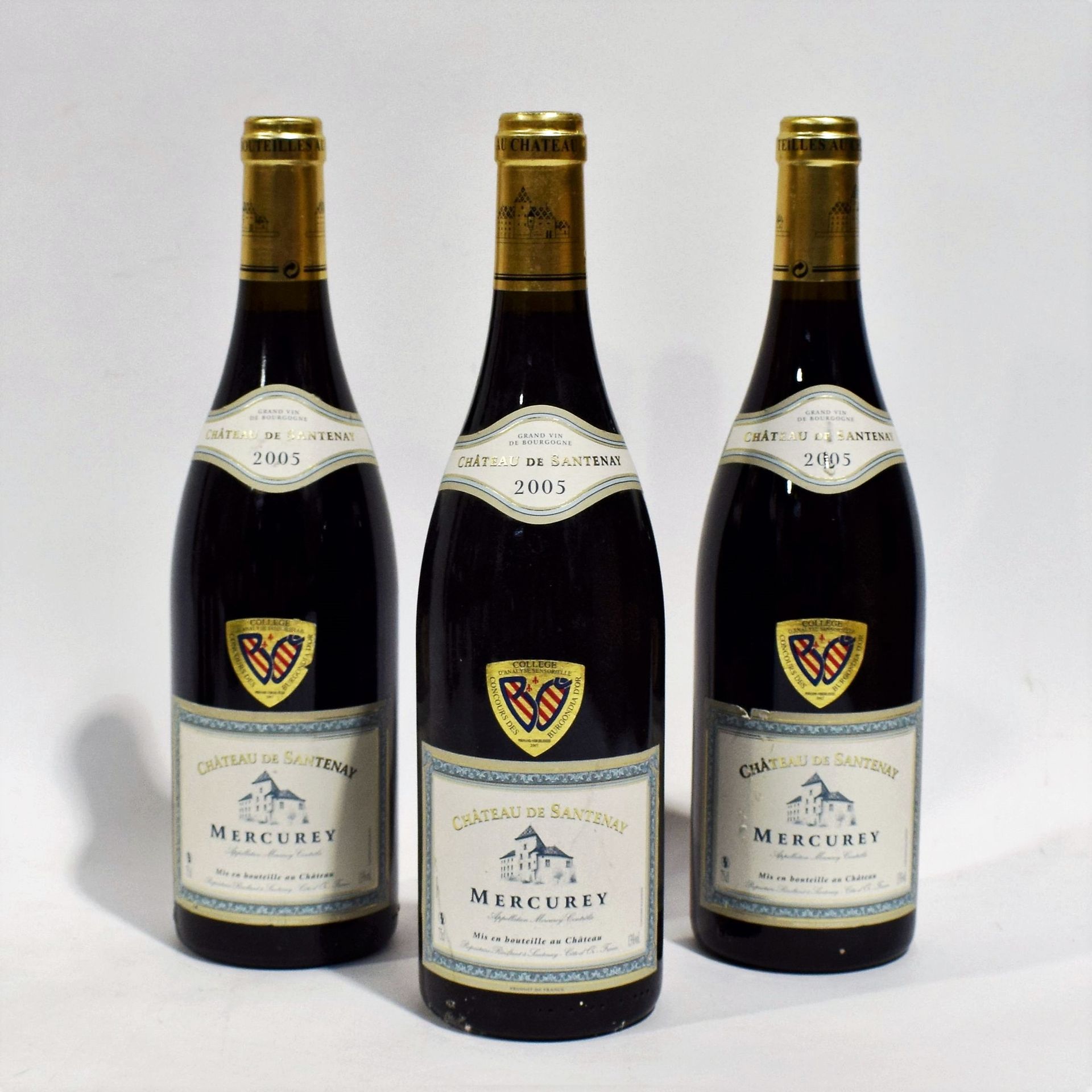 Null (MERCUREY) Ensemble de 3 bouteilles du Château de SANTENAY, appelation MERC&hellip;
