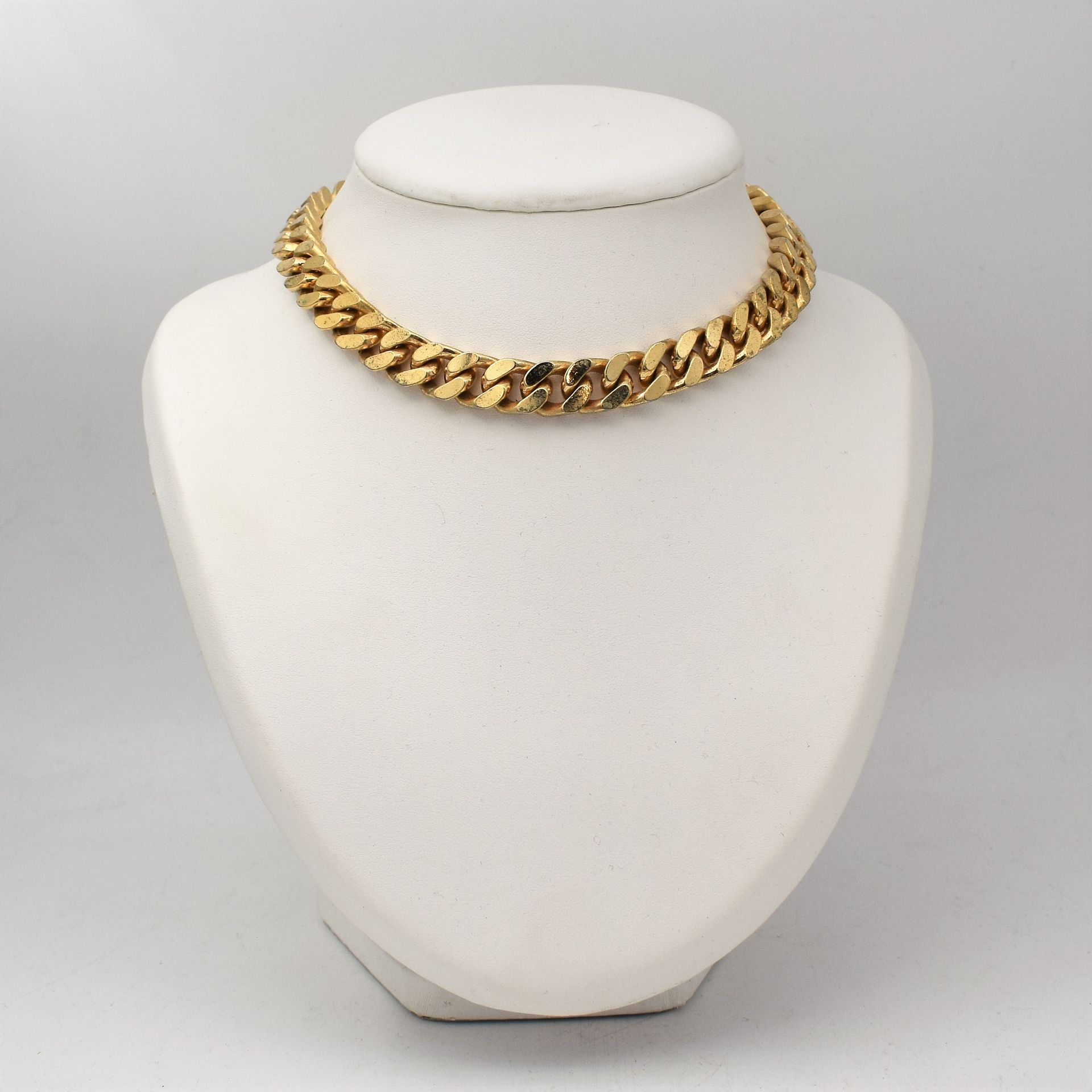 Null (DIOR) Halskette mit goldglänzendem Finish von Christian DIOR, Gourmet-Masc&hellip;