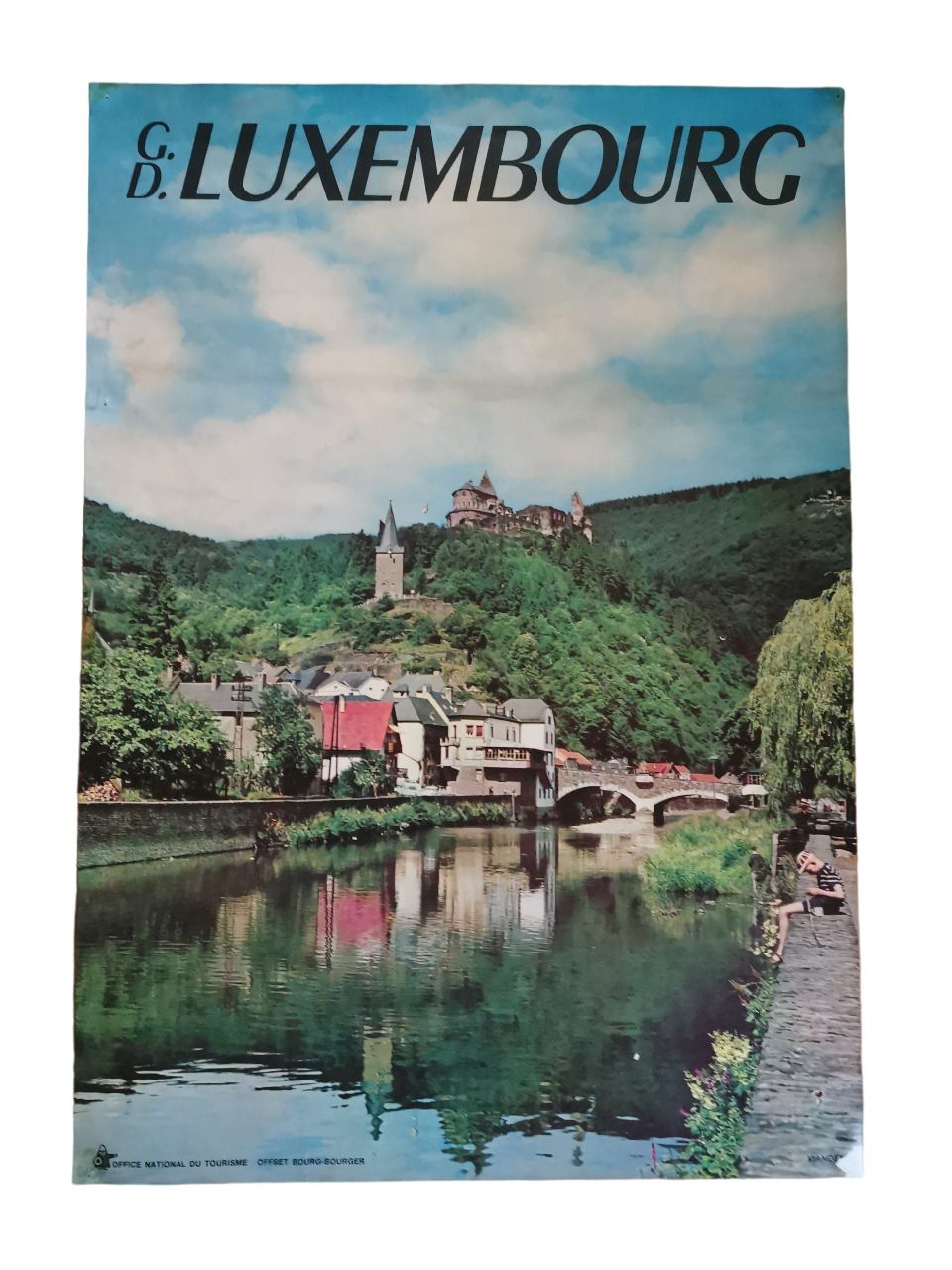 Null (海报）旅游海报 "G.D.卢森堡。Vianden"，由国家旅游办公室制作，Bourg-Bourger胶印，20世纪70年代，边角处有图钉孔，59.5&hellip;