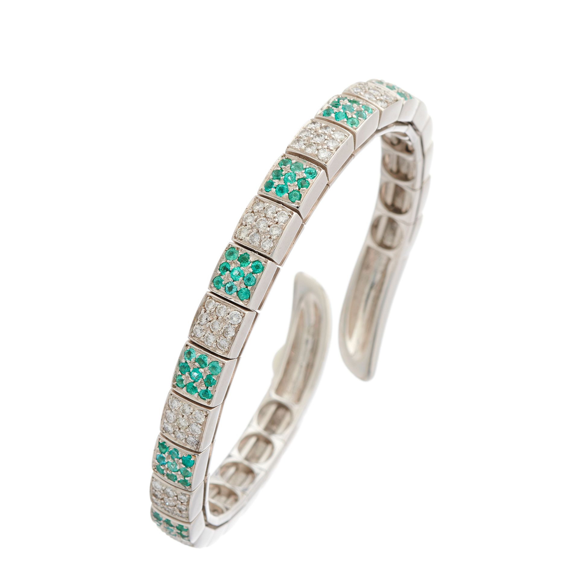 Null Gavello, un bracelet souple en or blanc 18ct, diamant taille brillant et ai&hellip;