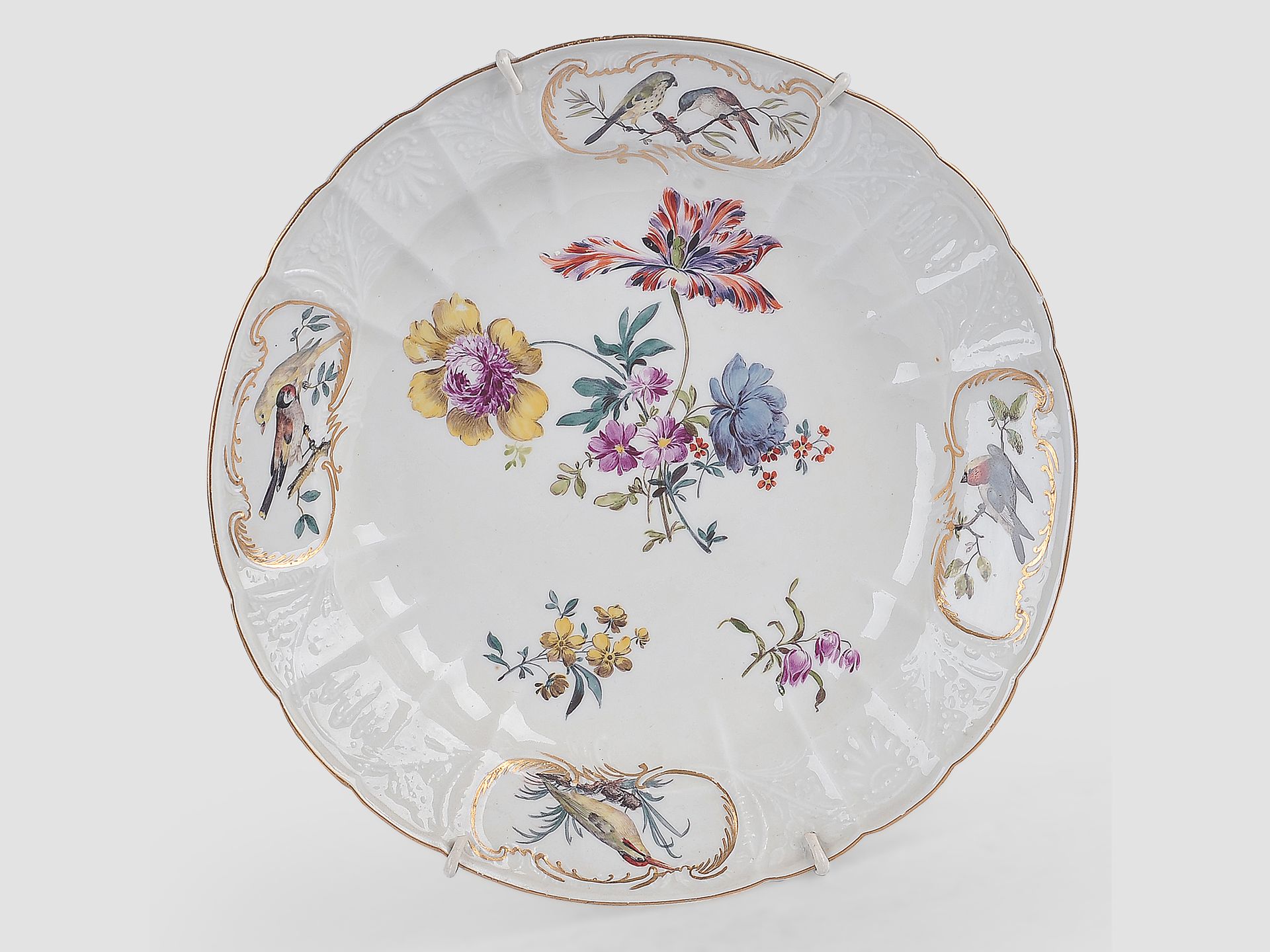 Null Meissen porcelain plate


Round porcelain plate


Mid 18th century


"Flowe&hellip;