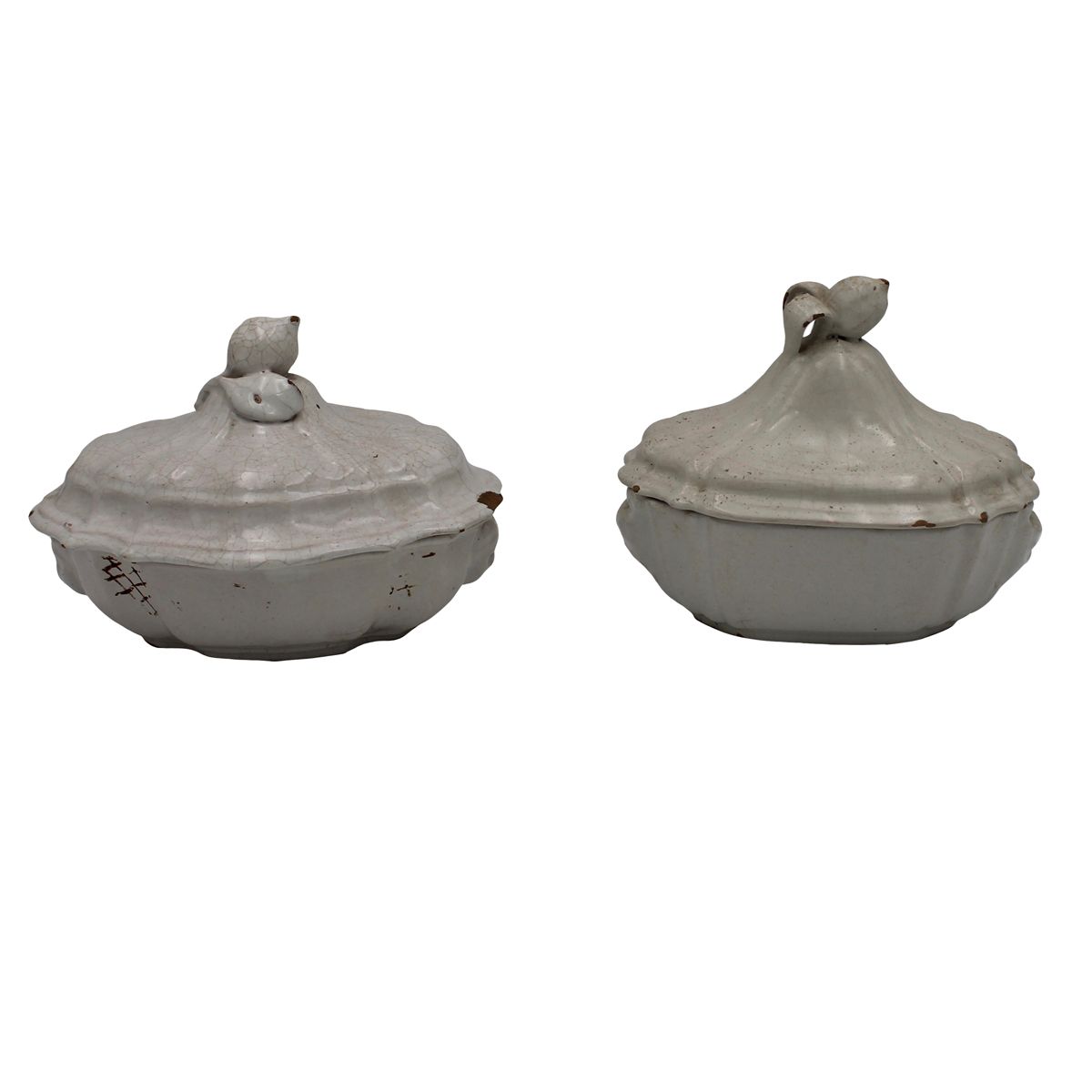 LOTTO DI DUE PICCOLE ZUPPIERE - LOT OF TWO SMALL TUREENS Antike Majolika, verzie&hellip;