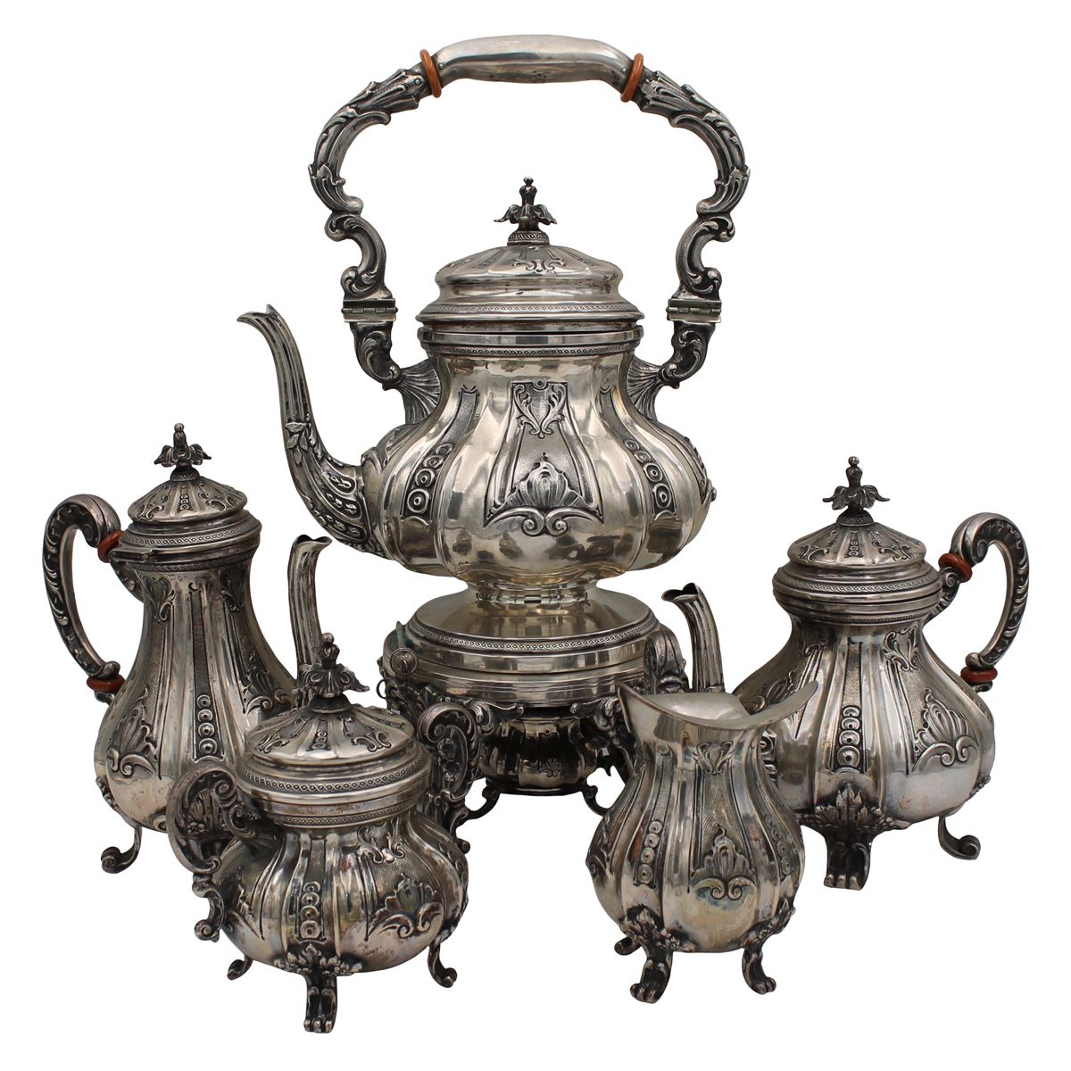 SERVIZIO DA TEA - TEA SET Silver finely engraved and embossed with ornamental mo&hellip;