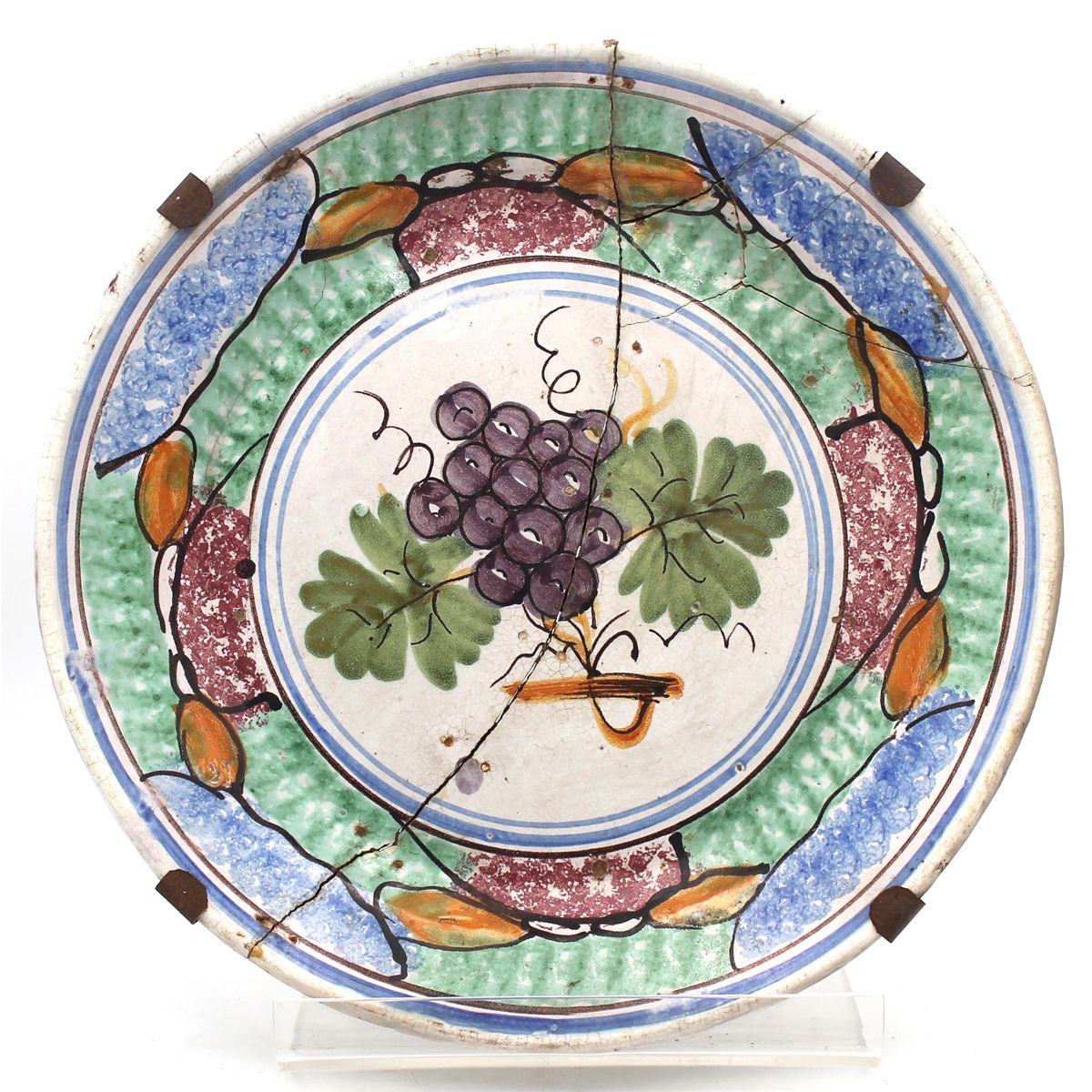 LOTTO DI TRE PIATTI - LOT OF THREE DISHES Antica maiolica policroma (rotture su &hellip;