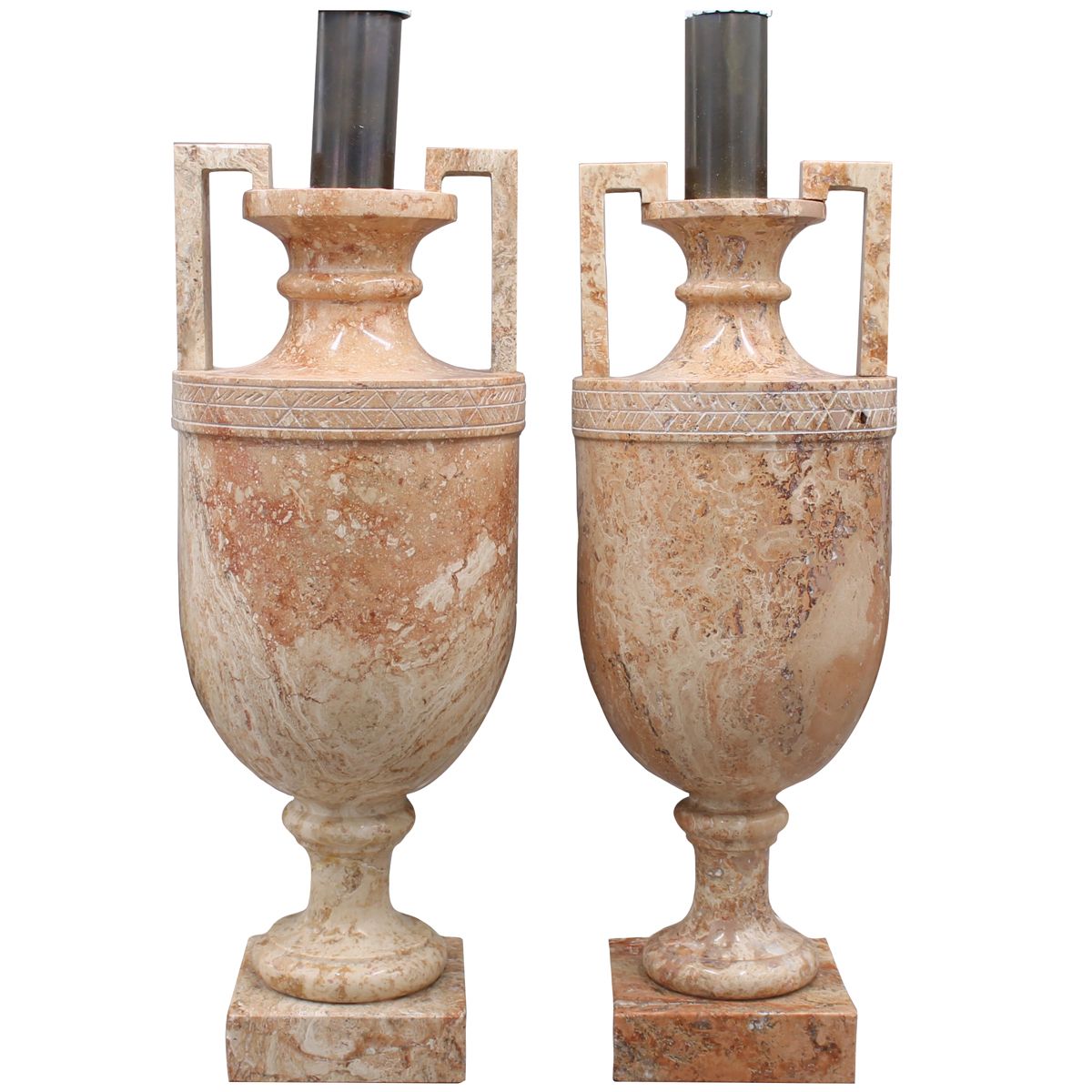 COPPIA DI LUMI A FORMA DI ANFORA - COUPLE OF AMPHORA SHAPED LAMPS Veined marble.&hellip;