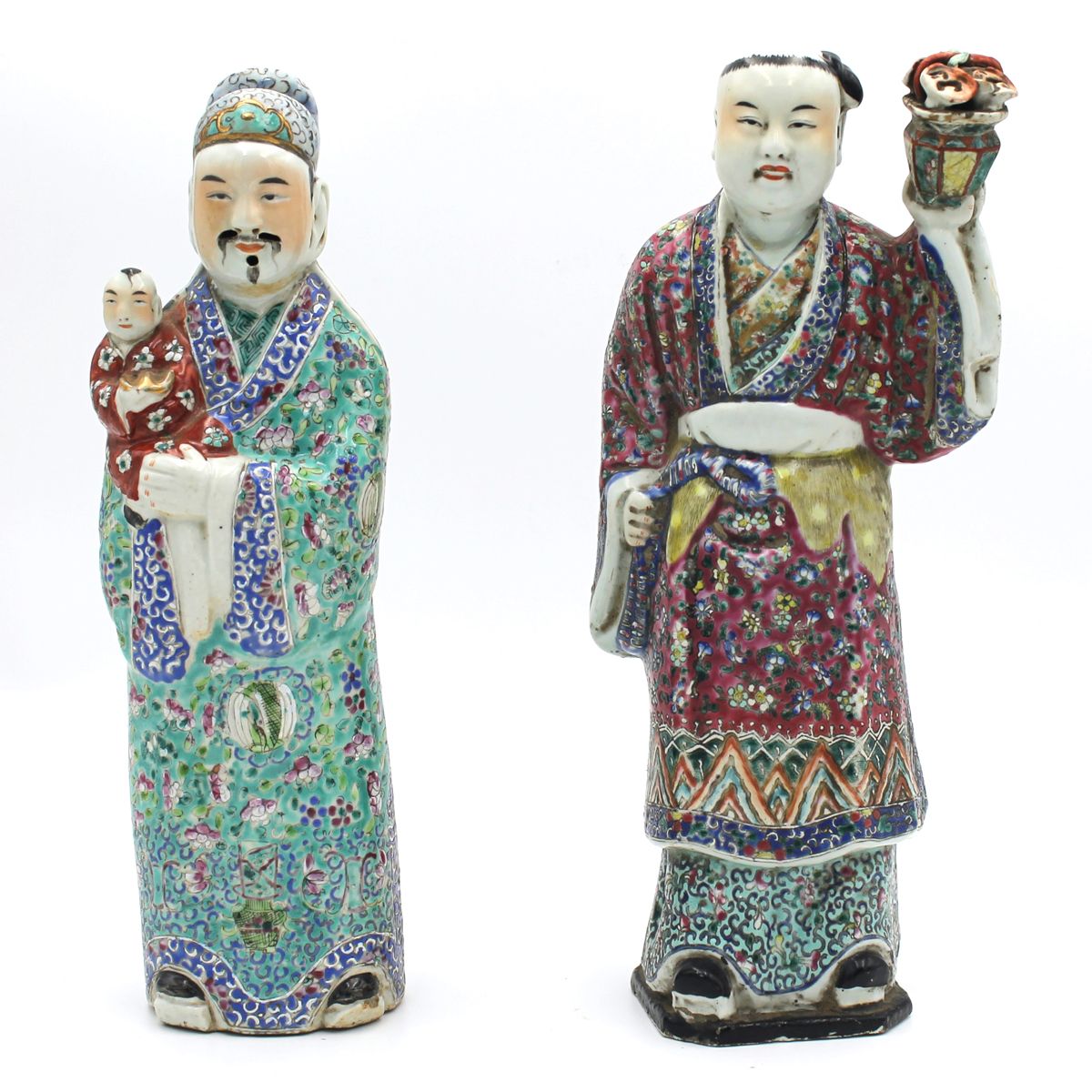 Figure orientali - Oriental figures Tre statue in porcellana policroma. Cina. Fi&hellip;