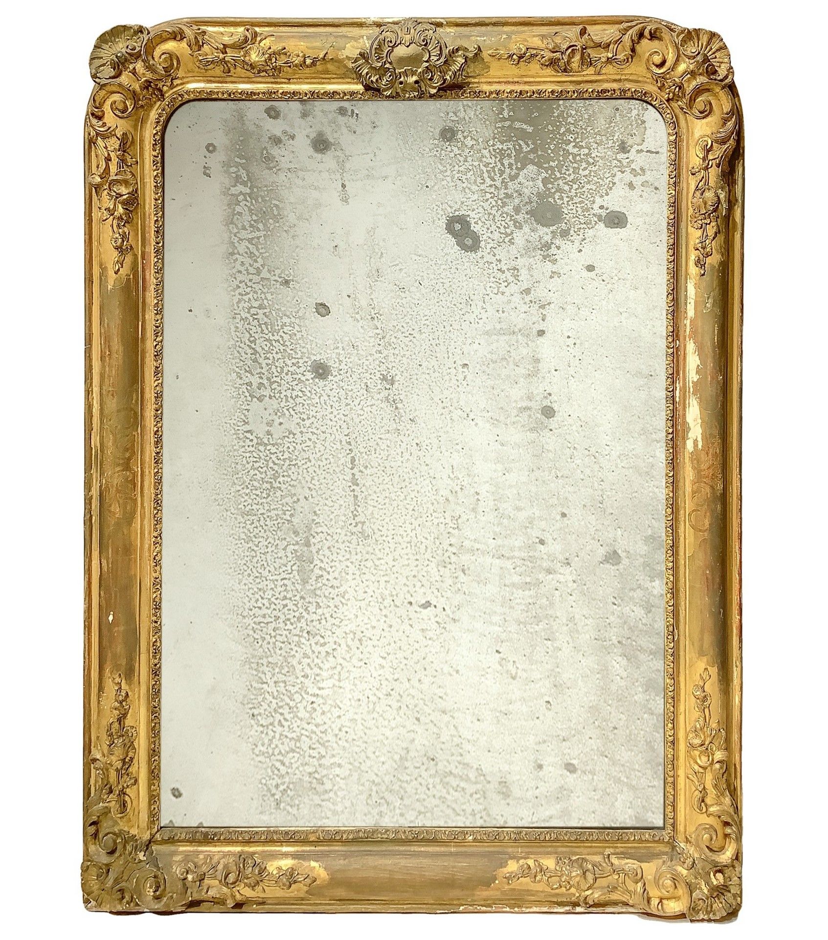 Null 镀金木制镜子，带叶子装饰，19世纪中期，高105x77厘米 当代镜子，由于时间的推移，镀金的氧化。