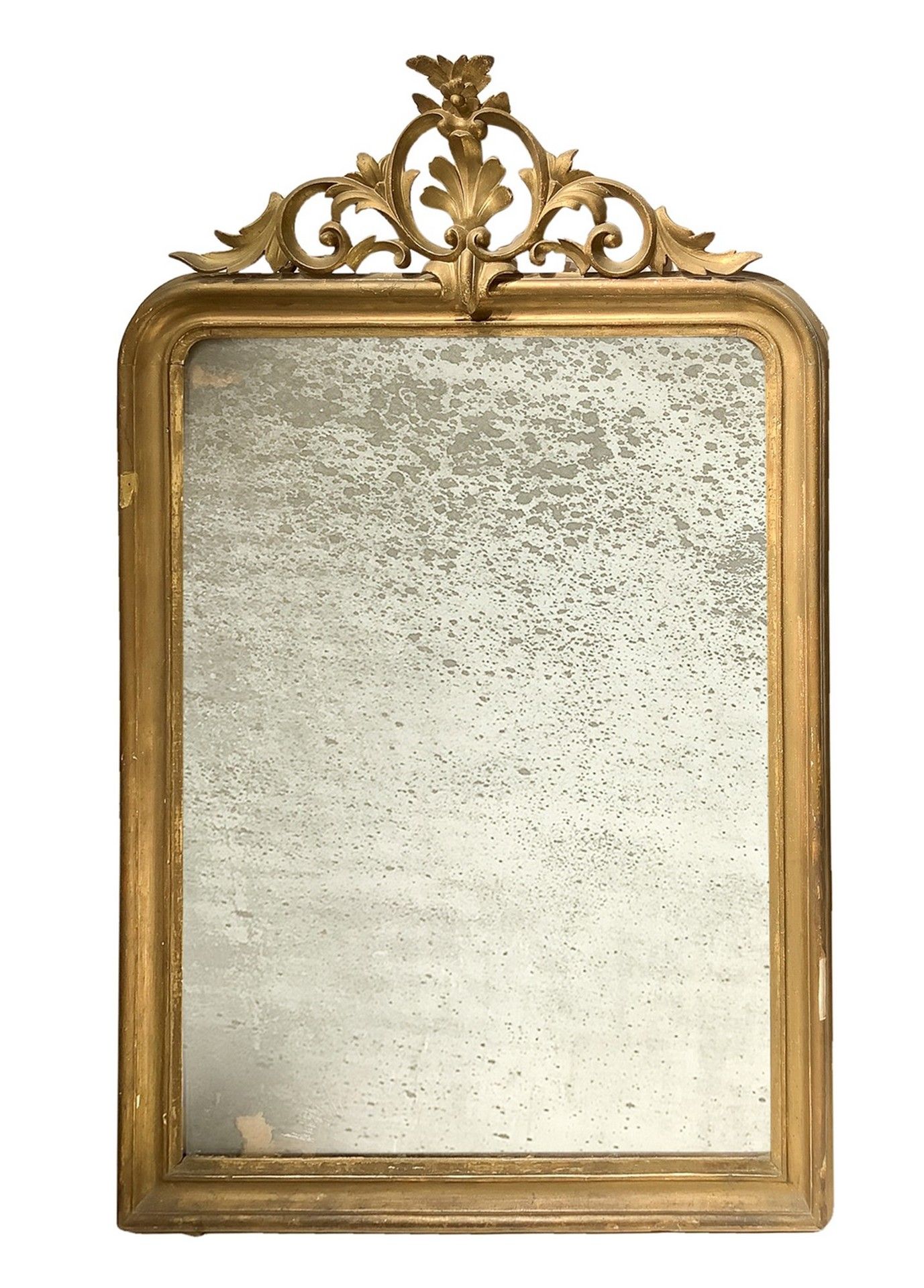 Null 带叶子的镀金木制镜子，Luigi Filippo , 19世纪 142x91厘米 镶边是存在的。原有的镜子。由于时间的沉淀，镀金的氧化作用。