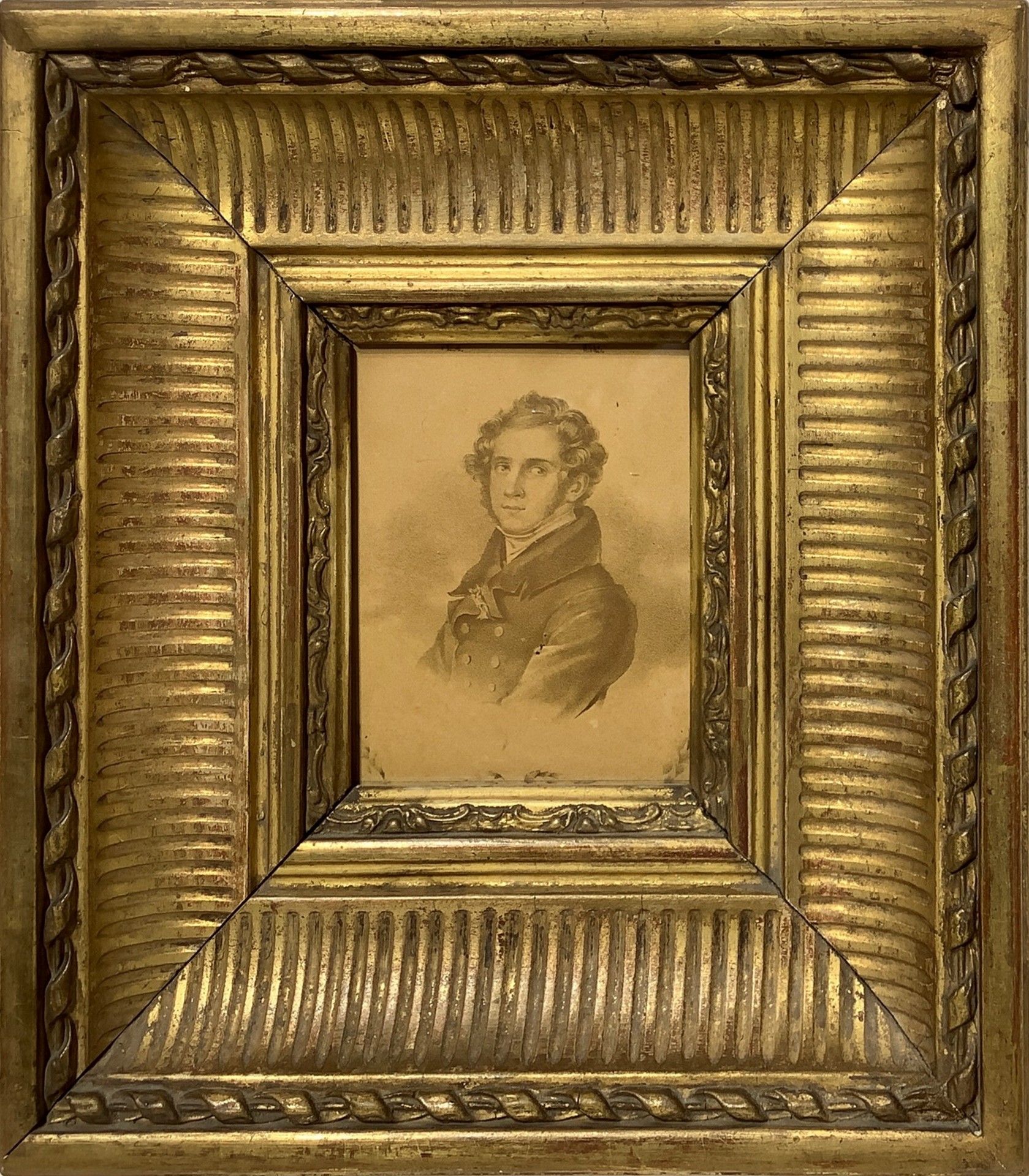 Null 贝里尼的肖像在一个美丽的镀金木框中，20世纪 在纸板上打印 23x21厘米