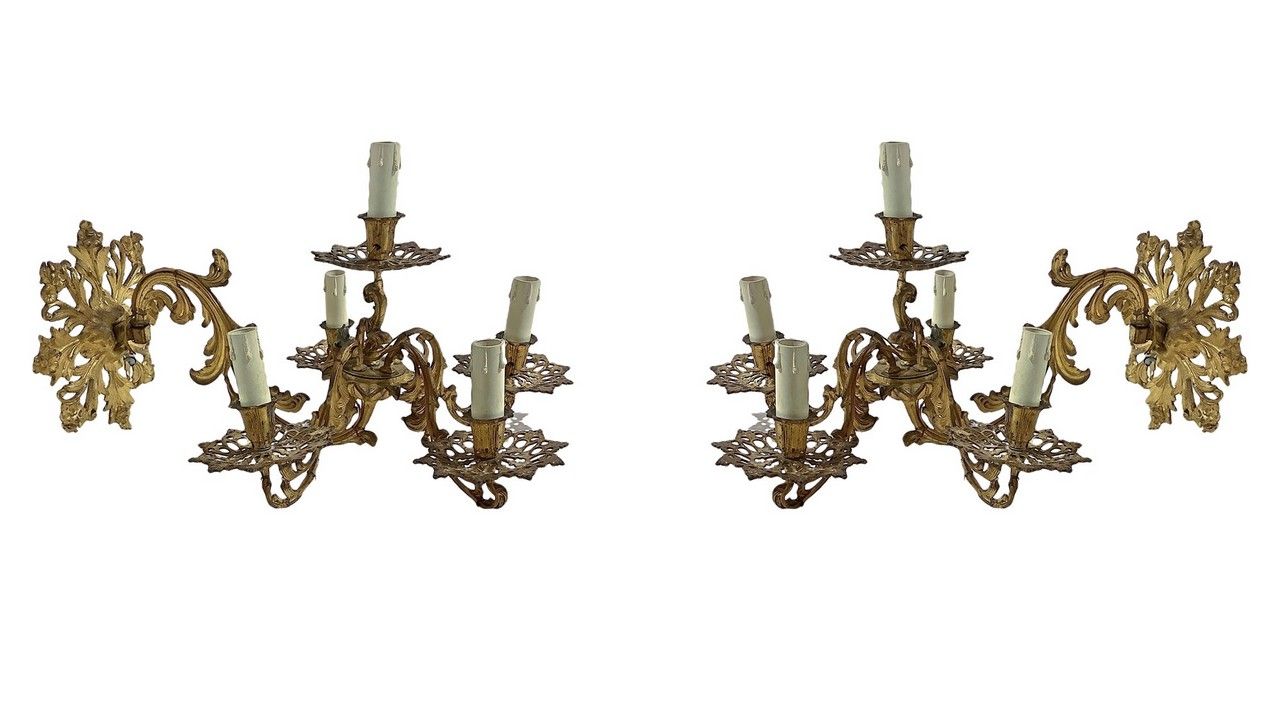 Null 一对镀金铜制五灯贴花，十九世纪，高30厘米，长50厘米