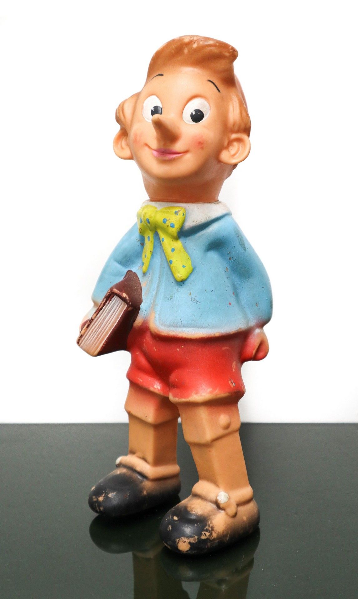 Rubber Toys Pinocchio. Pupazzo con sonaglio, presenti mancanze di colore. H cm 2&hellip;