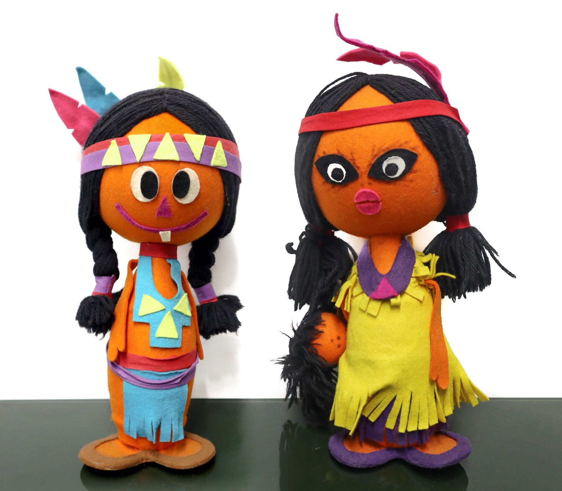 Null Pair of Indians in pannolenci. From the animated feature film ''Saludos Ami&hellip;