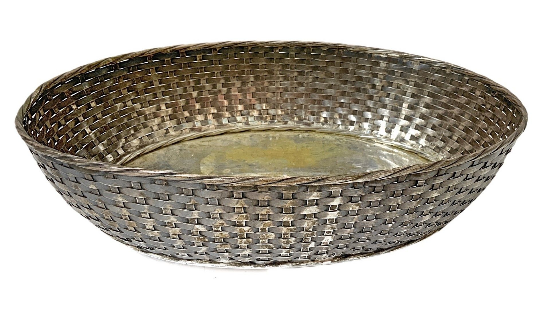 Null Oval silver centerpiece, woven basketwork, Early 20th century H 8x27x28 cm &hellip;