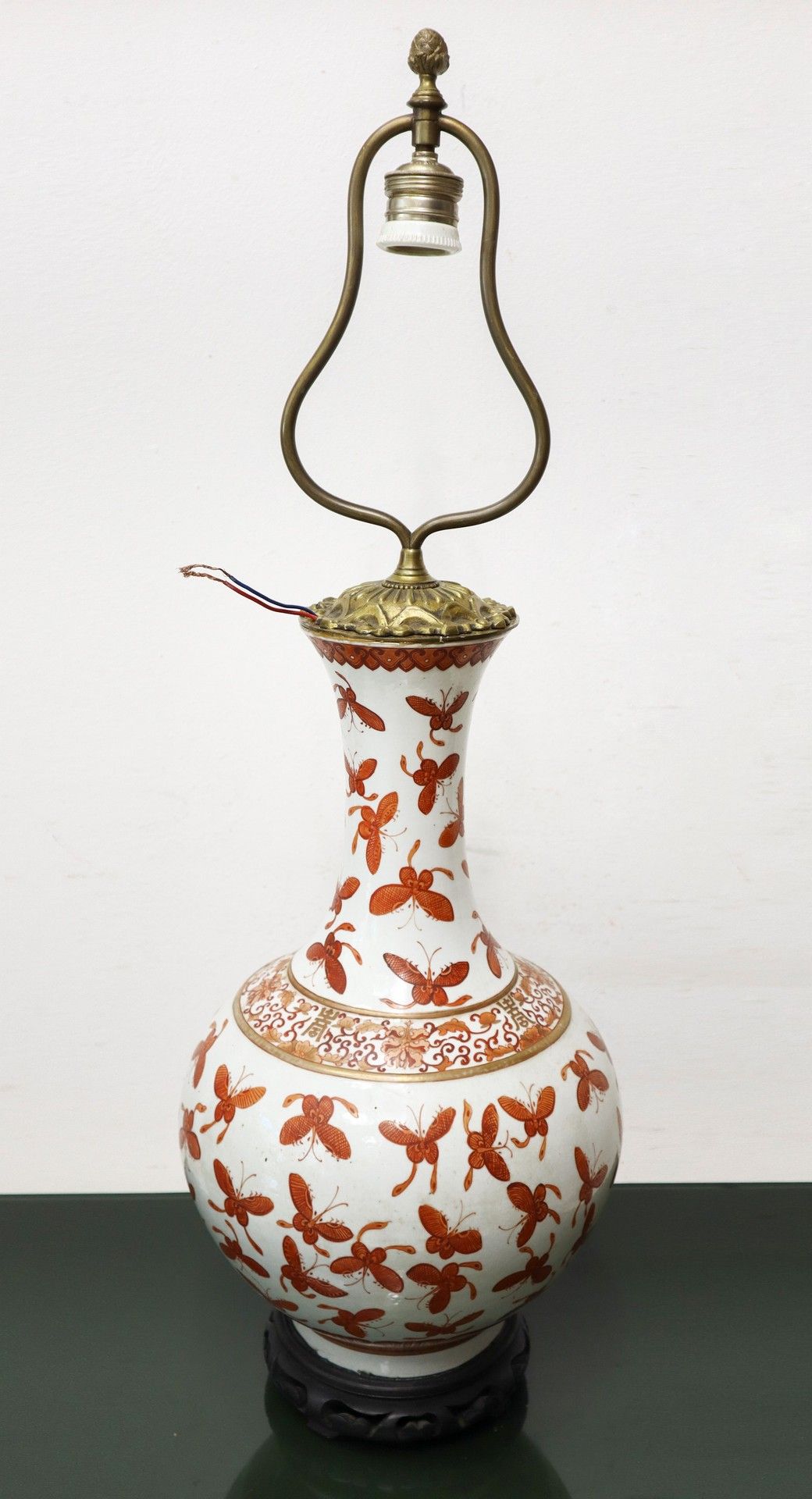 Null Chinese lamp in shades of white, gold and red with butterflies H 73 x W 25 &hellip;
