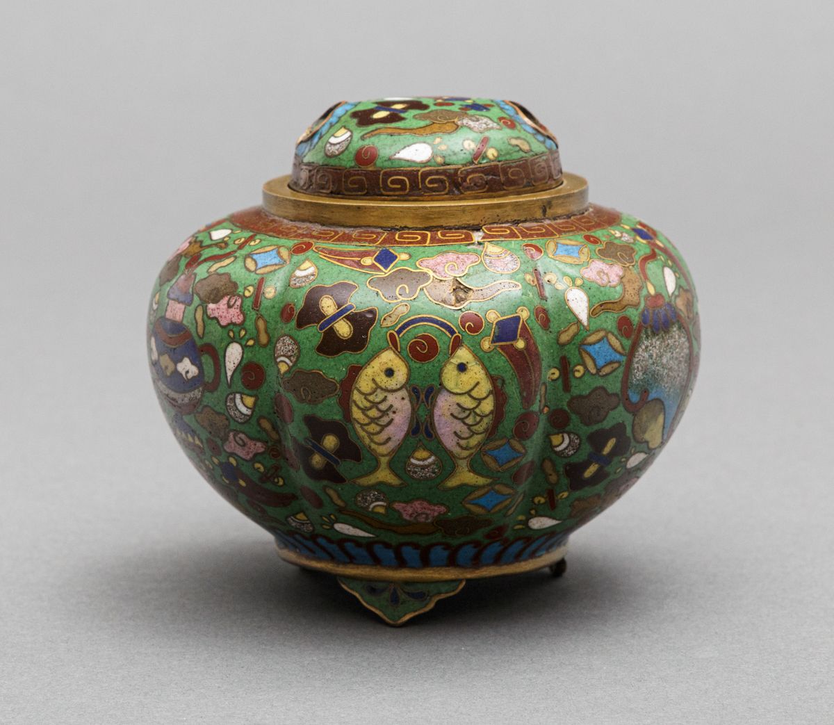 Null Cloisonné censer, Chinese style, Japan, Meiji period (1868-1912), ,ovoid fo&hellip;