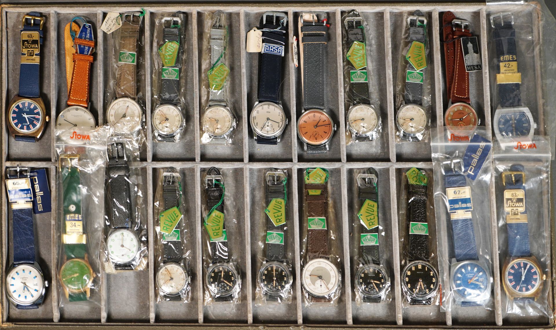 Null Lot de 22 montres-bracelets pour hommes, env. Années 1950-70, ,dont Stowa, &hellip;