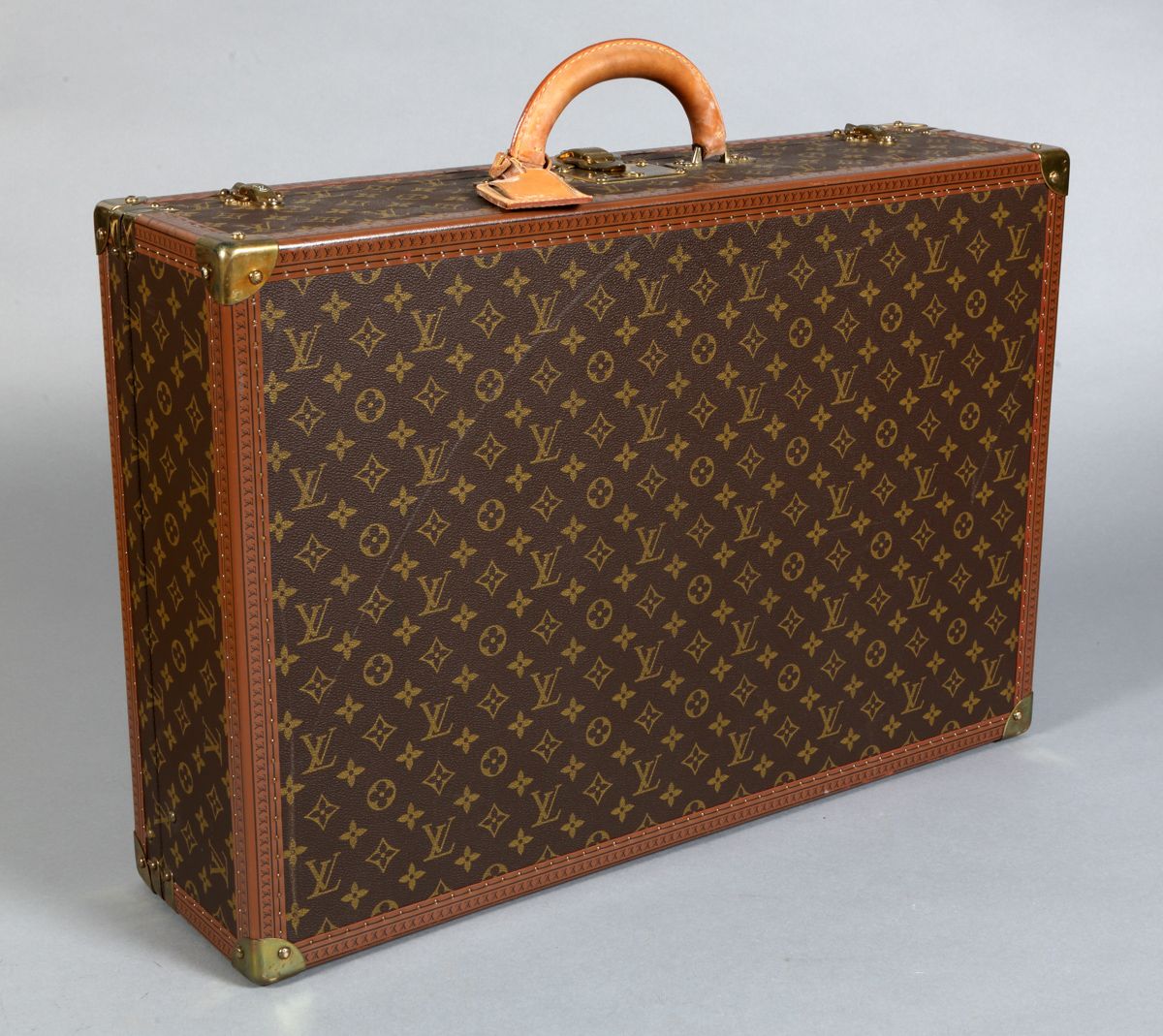 Null Louis Vuitton travel suitcase, model: Alzer 80, 1980s, box-shaped with leat&hellip;